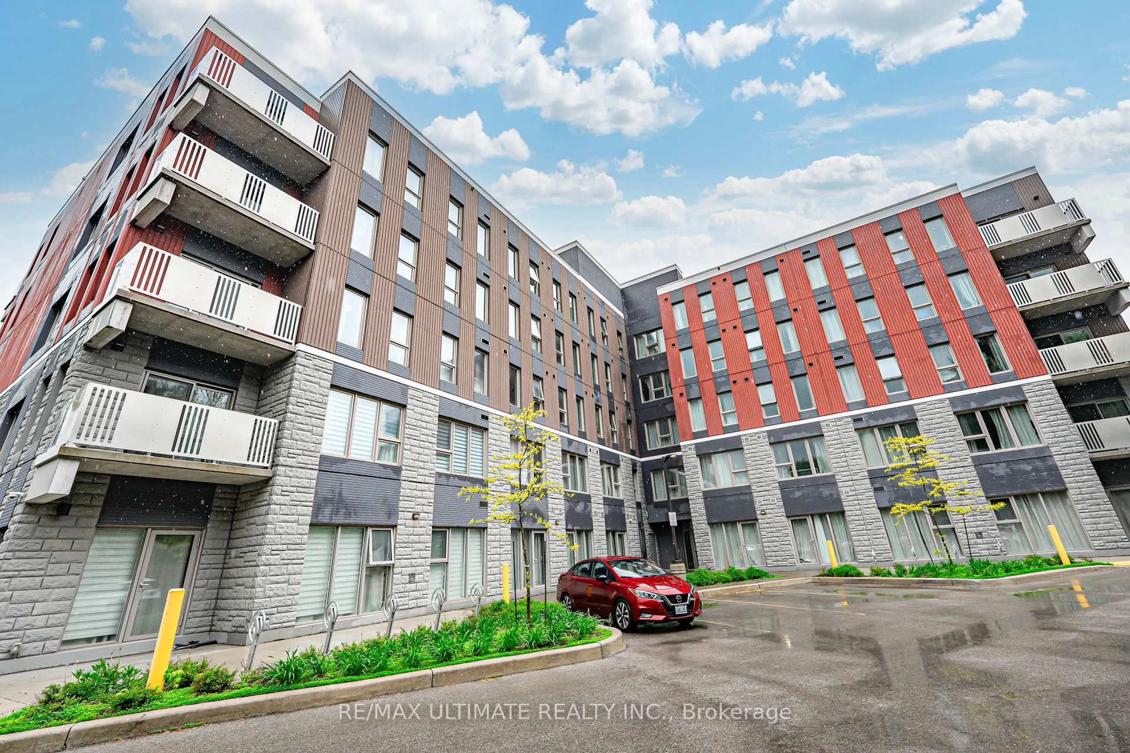 A pic from outside/outdoor area/front of a property/back of a property/a pic from drone, building for 77 Leland St #401, Hamilton Ontario L8S 3A1
