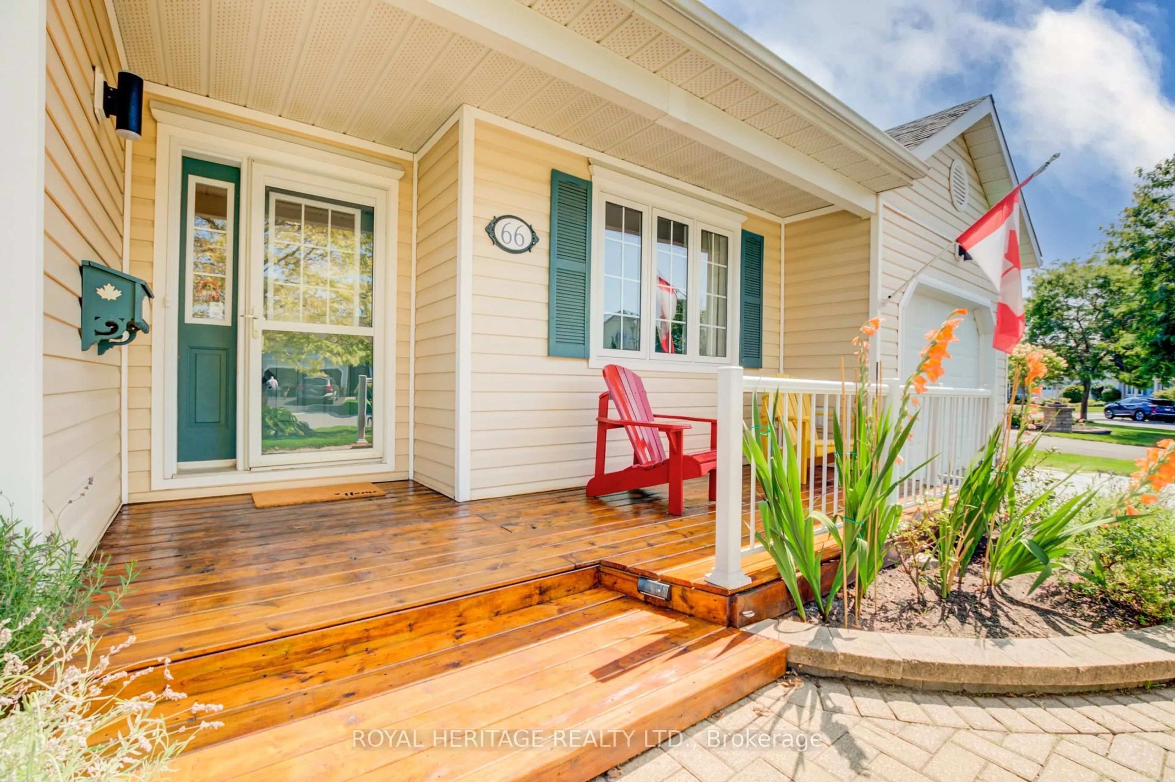 Indoor entryway for 66 Mills Rd, Brighton Ontario K0K 1H0