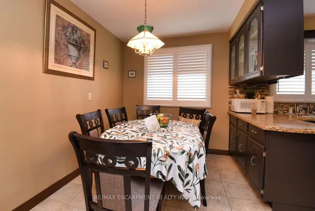 Additional property image - 18 Villa Crt