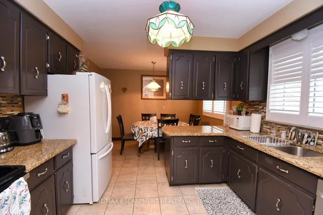 Additional property image - 18 Villa Crt