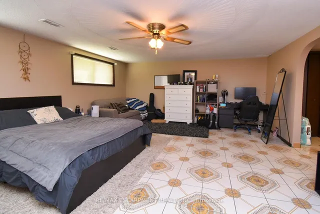 Additional property image - 18 Villa Crt