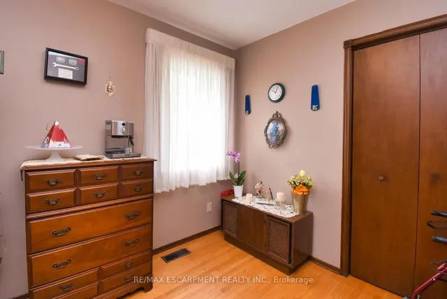 Additional property image - 18 Villa Crt
