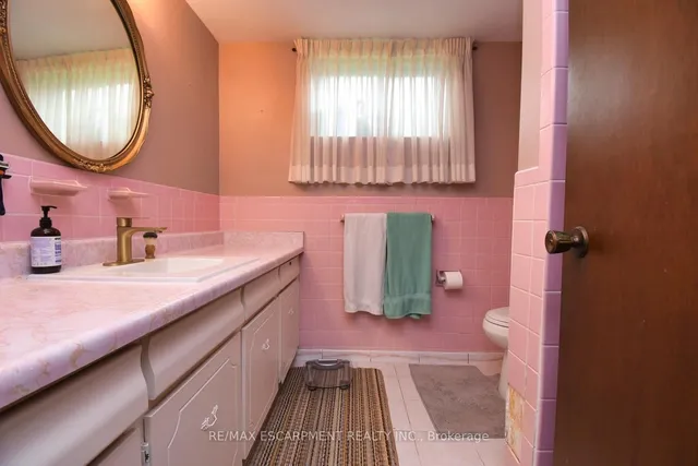 Additional property image - 18 Villa Crt