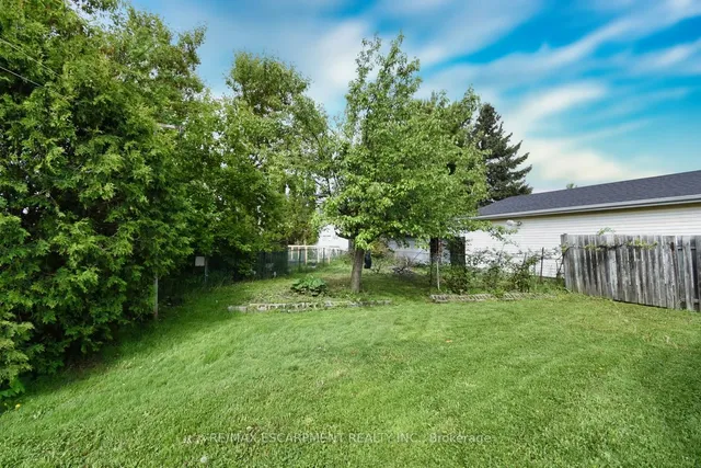 Additional property image - 18 Villa Crt