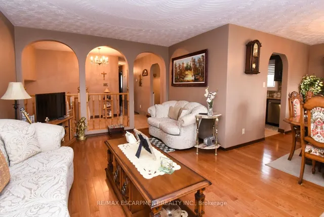 Additional property image - 18 Villa Crt