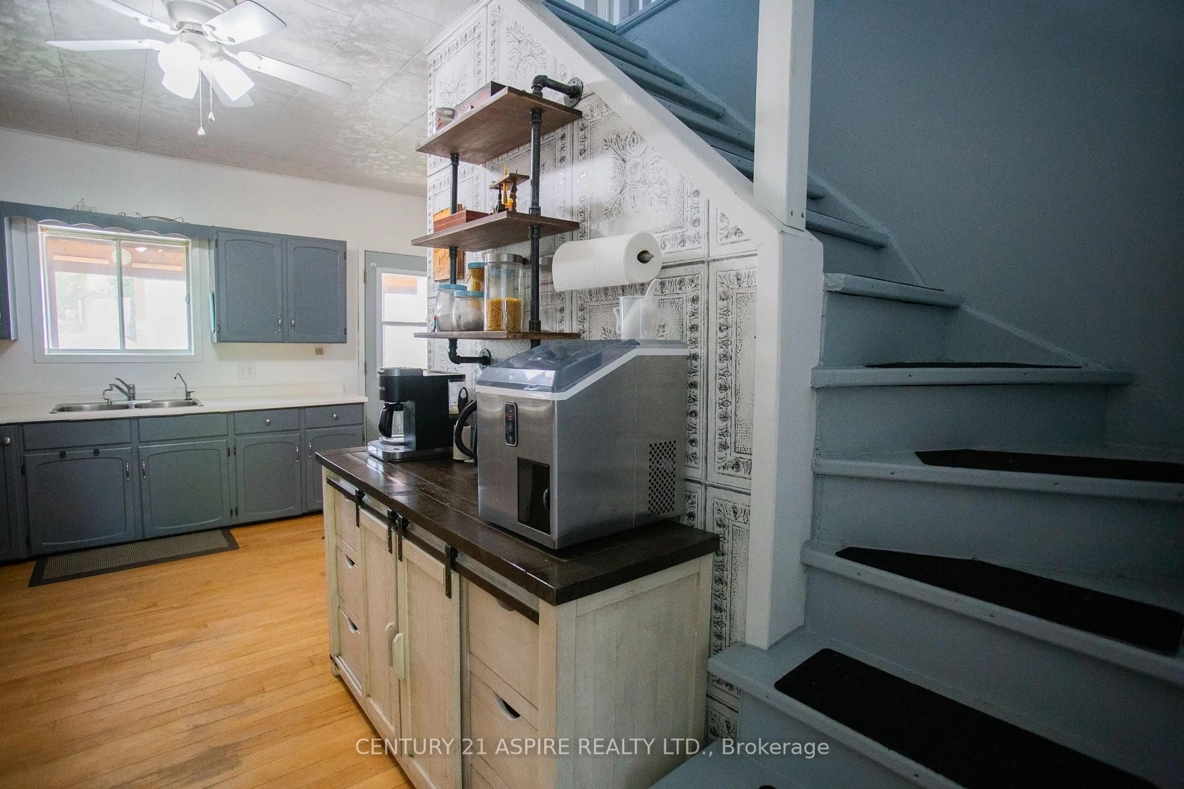 Open concept kitchen, unknown for 1991 Foresters Falls Rd, Foresters Falls Ontario K0J 1V0