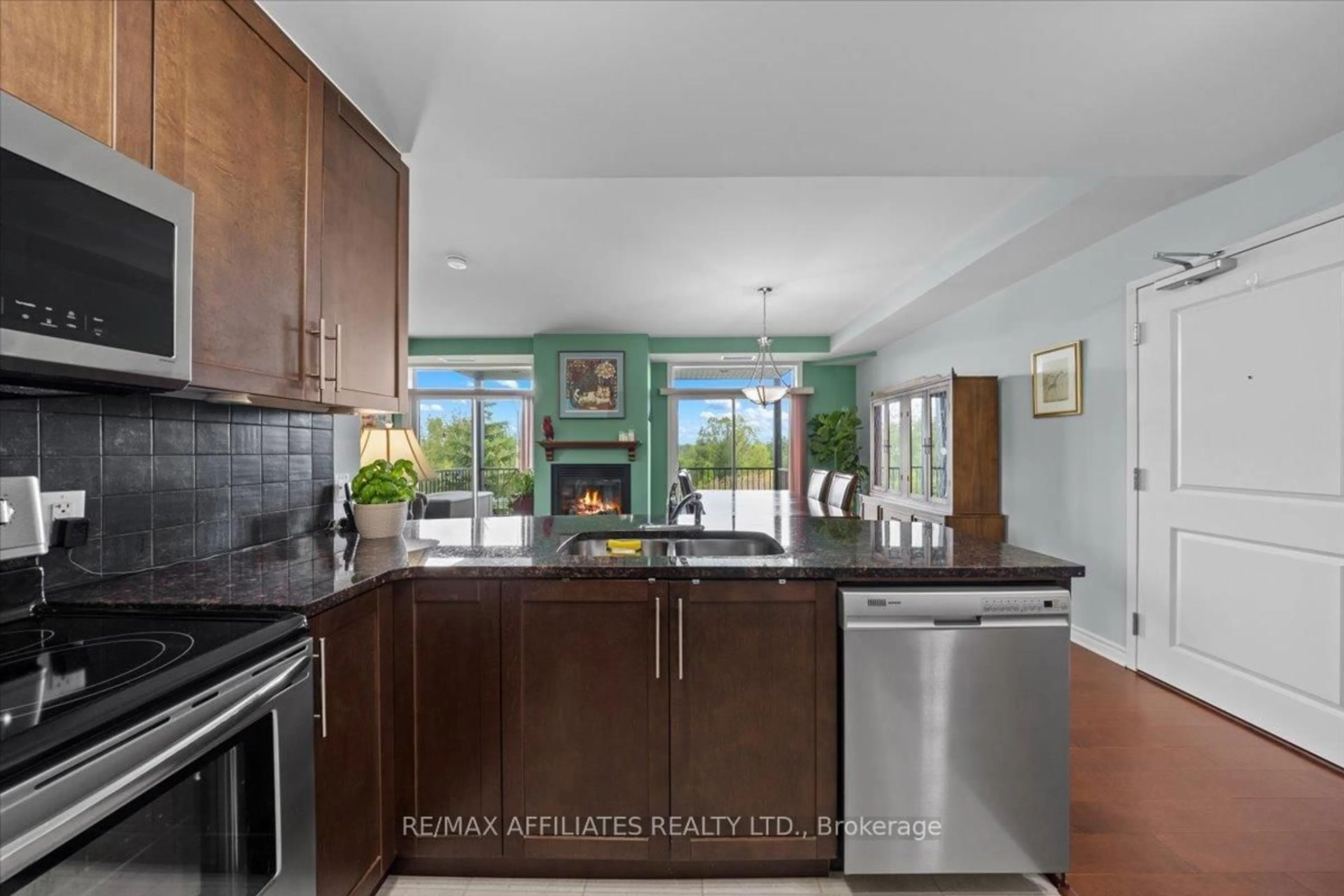 Open concept kitchen, ceramic/tile floor for 30 Prestige Circ #3, Ottawa Ontario K4A 0W9