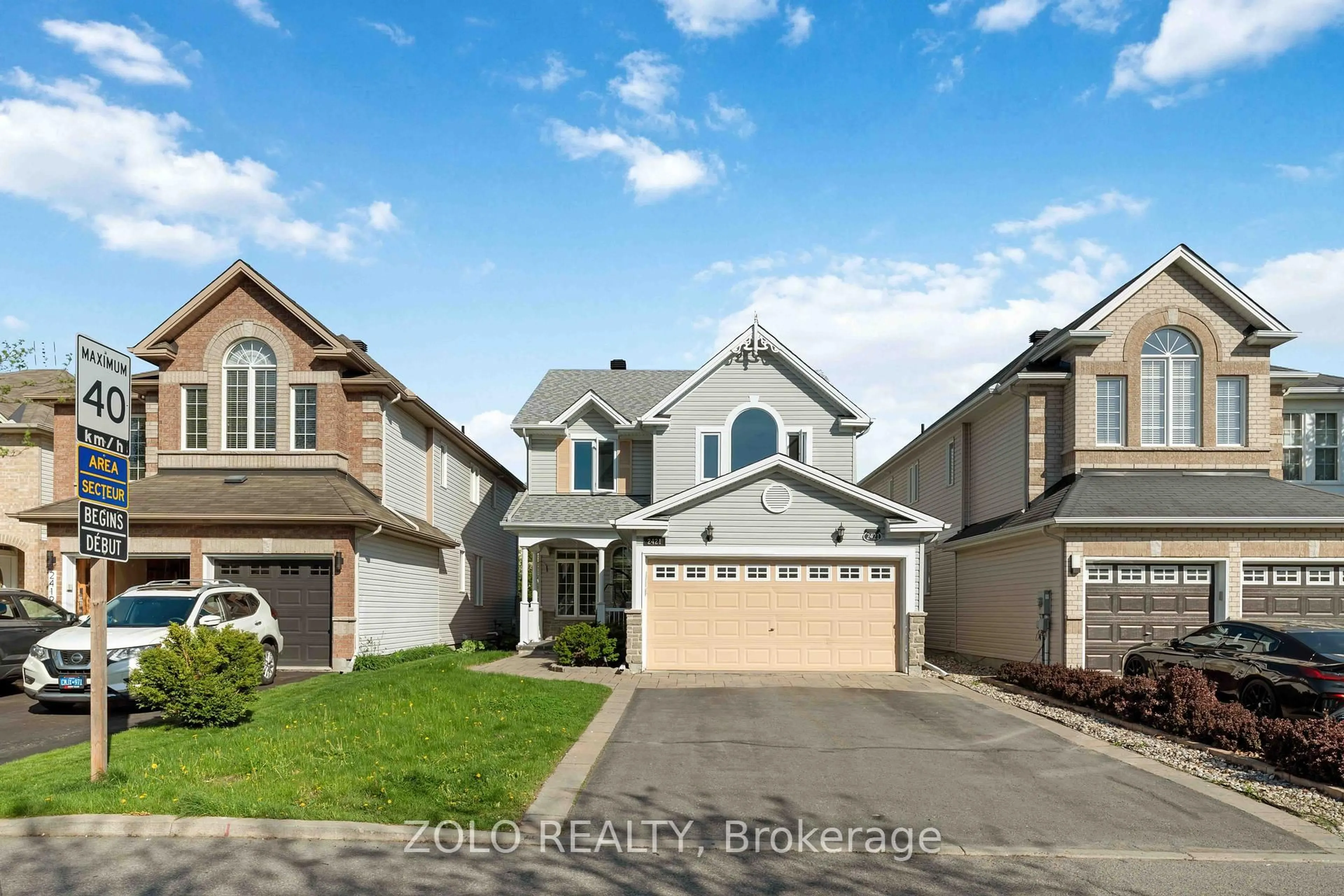 Unknown for 2421 Glandriel Cres, Orleans Ontario K4A 4T2