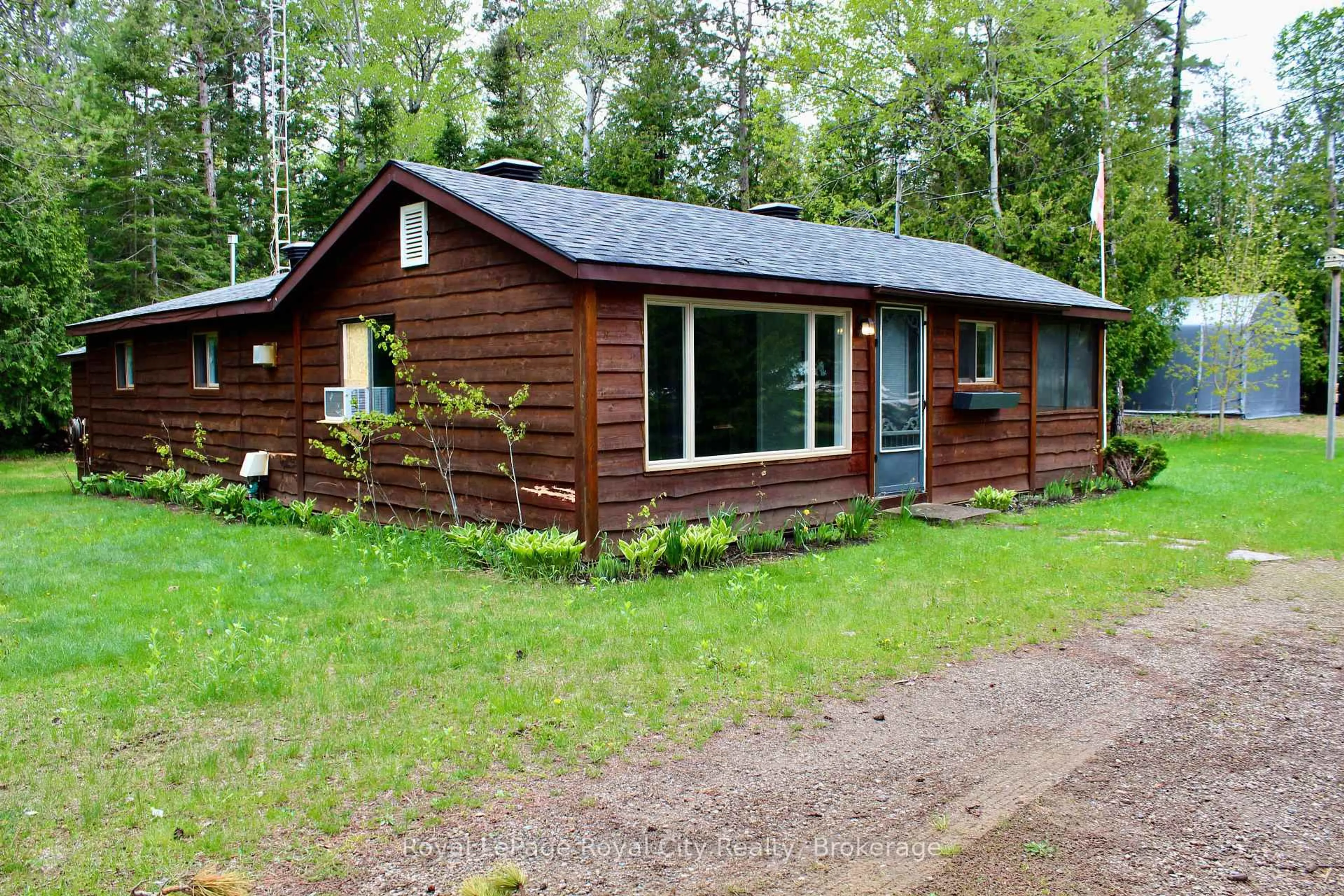 Shed for 6339 Highway 6 Highway, Northern Bruce Peninsula Ontario N0H 2R0