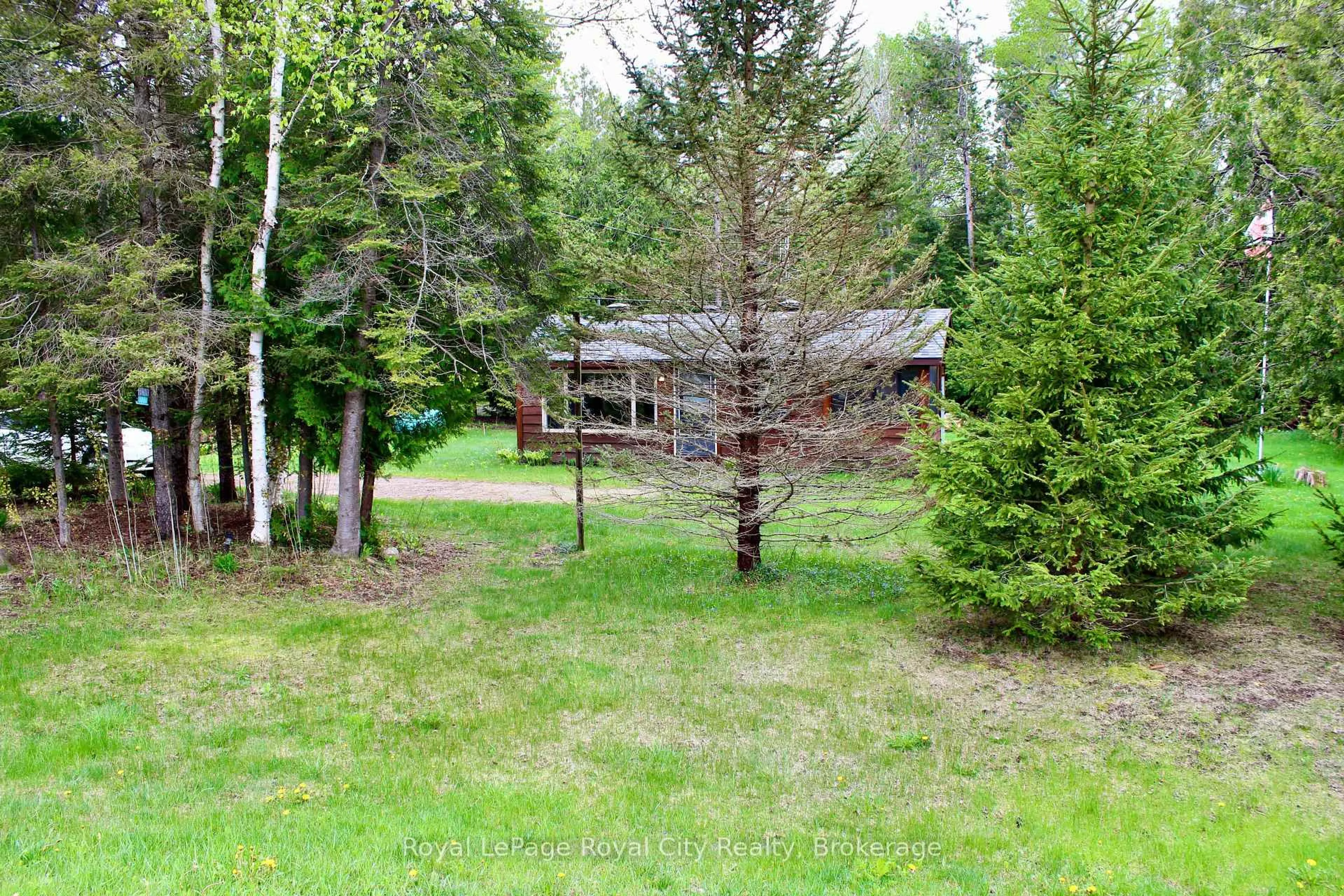 Unknown for 6339 Highway 6 Highway, Northern Bruce Peninsula Ontario N0H 2R0