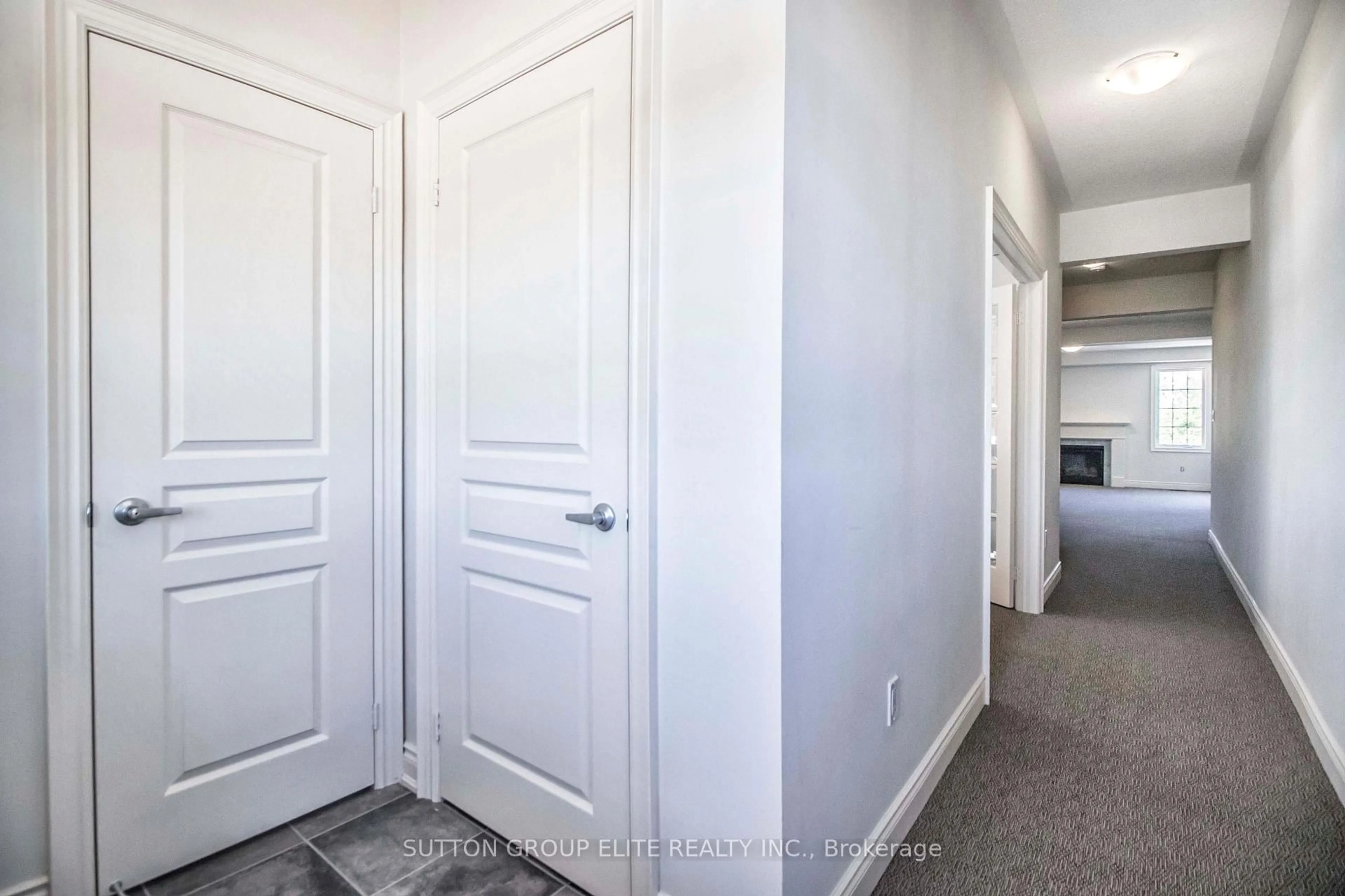 Indoor entryway for 351 Humphrey St, Hamilton Ontario L0R 2H1
