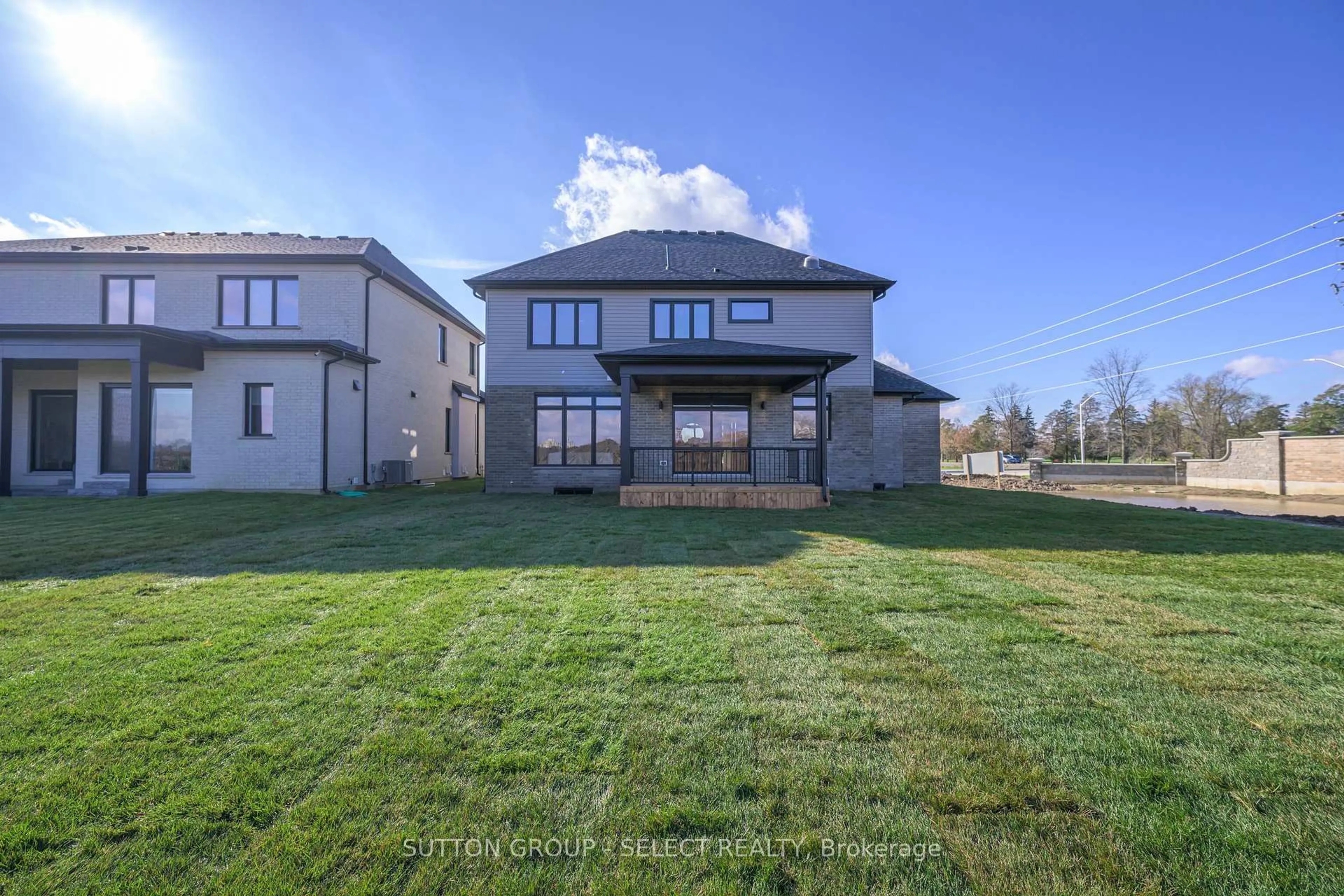 A pic from outside/outdoor area/front of a property/back of a property/a pic from drone, unknown for 2202 Robbie's Way, London North Ontario N6G 0E9