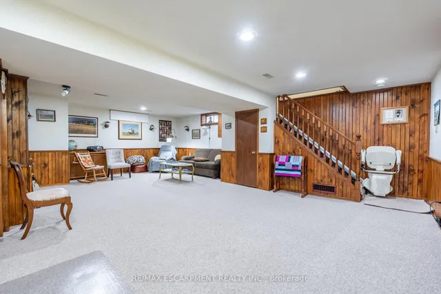 Additional property image - 35 Kemp Dr