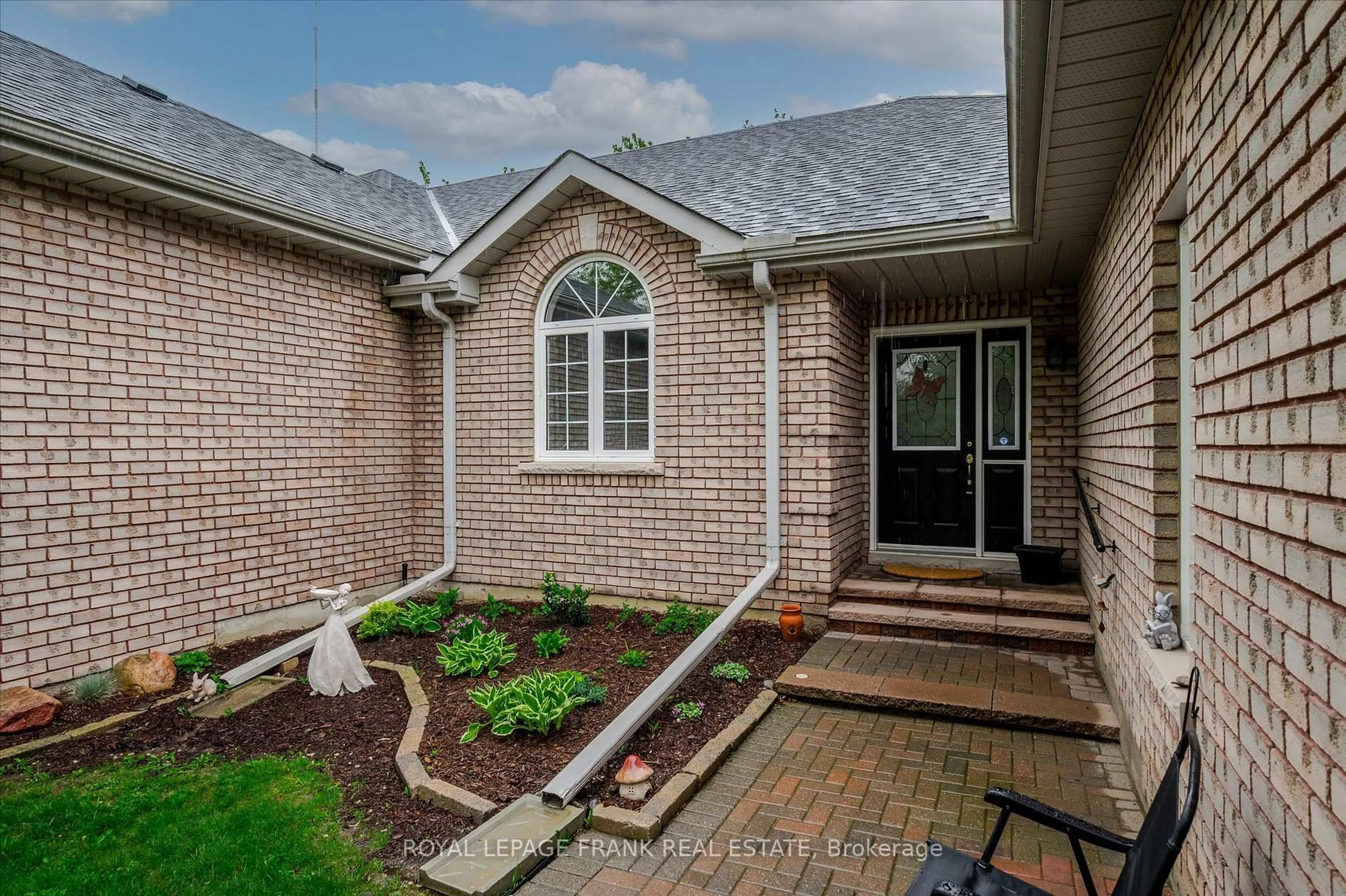 Home with brick exterior material, street for 300 Franmor Dr #23, Peterborough East Ontario K9H 7R1