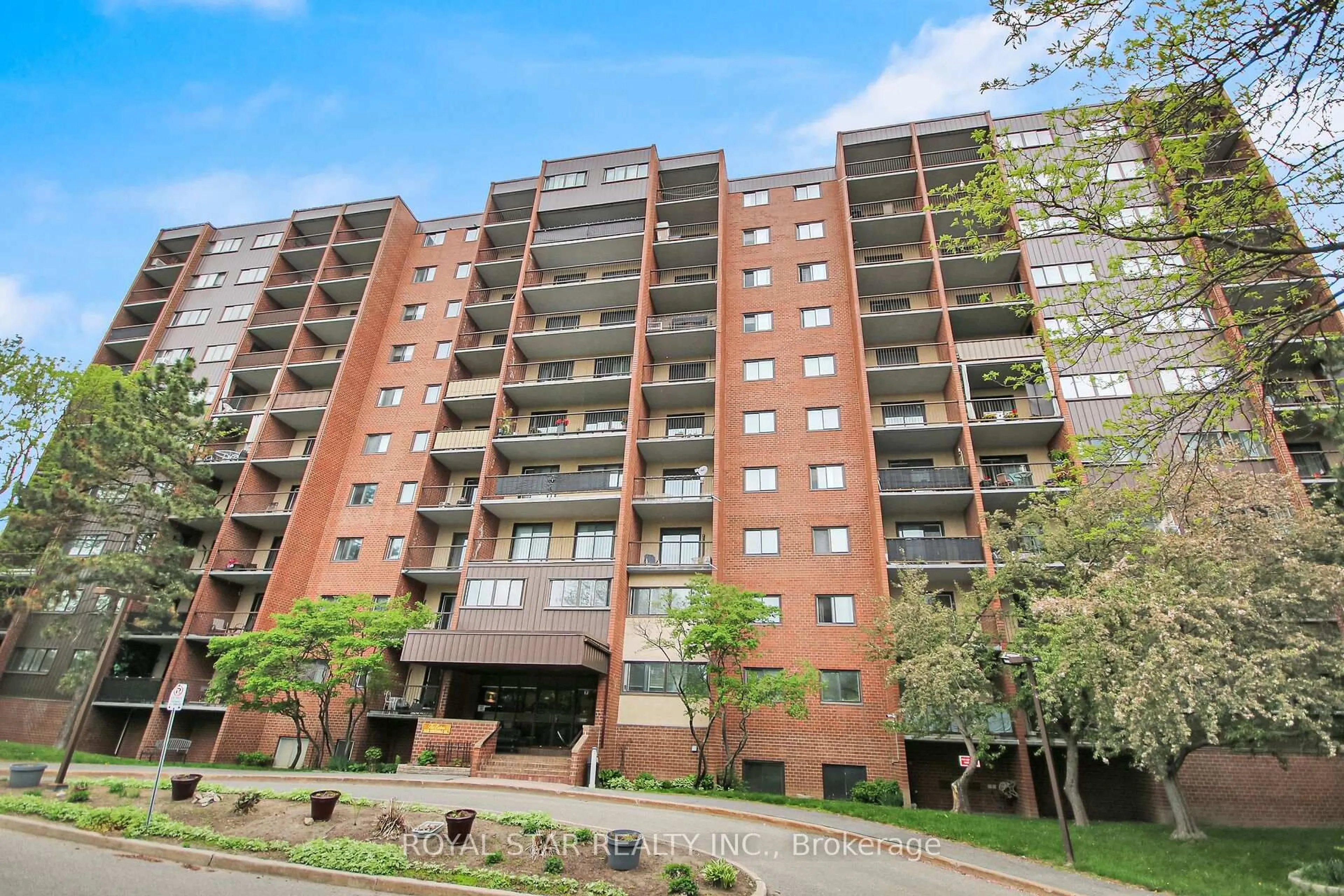 A pic from outside/outdoor area/front of a property/back of a property/a pic from drone, unknown for 2630 Southvale Cres #207, Ottawa Ontario K1B 4S8