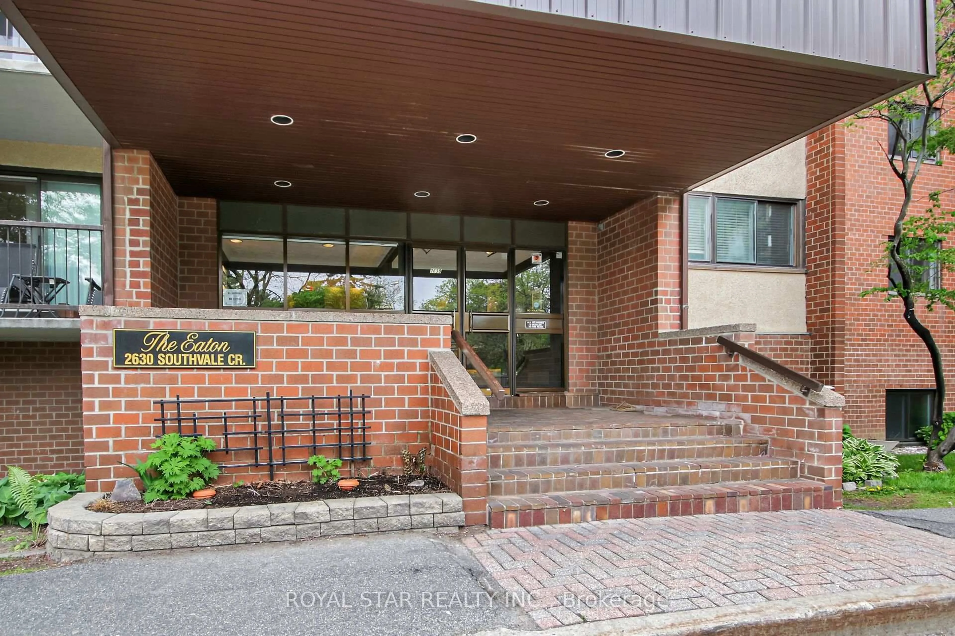 Unknown for 2630 Southvale Cres #207, Ottawa Ontario K1B 4S8