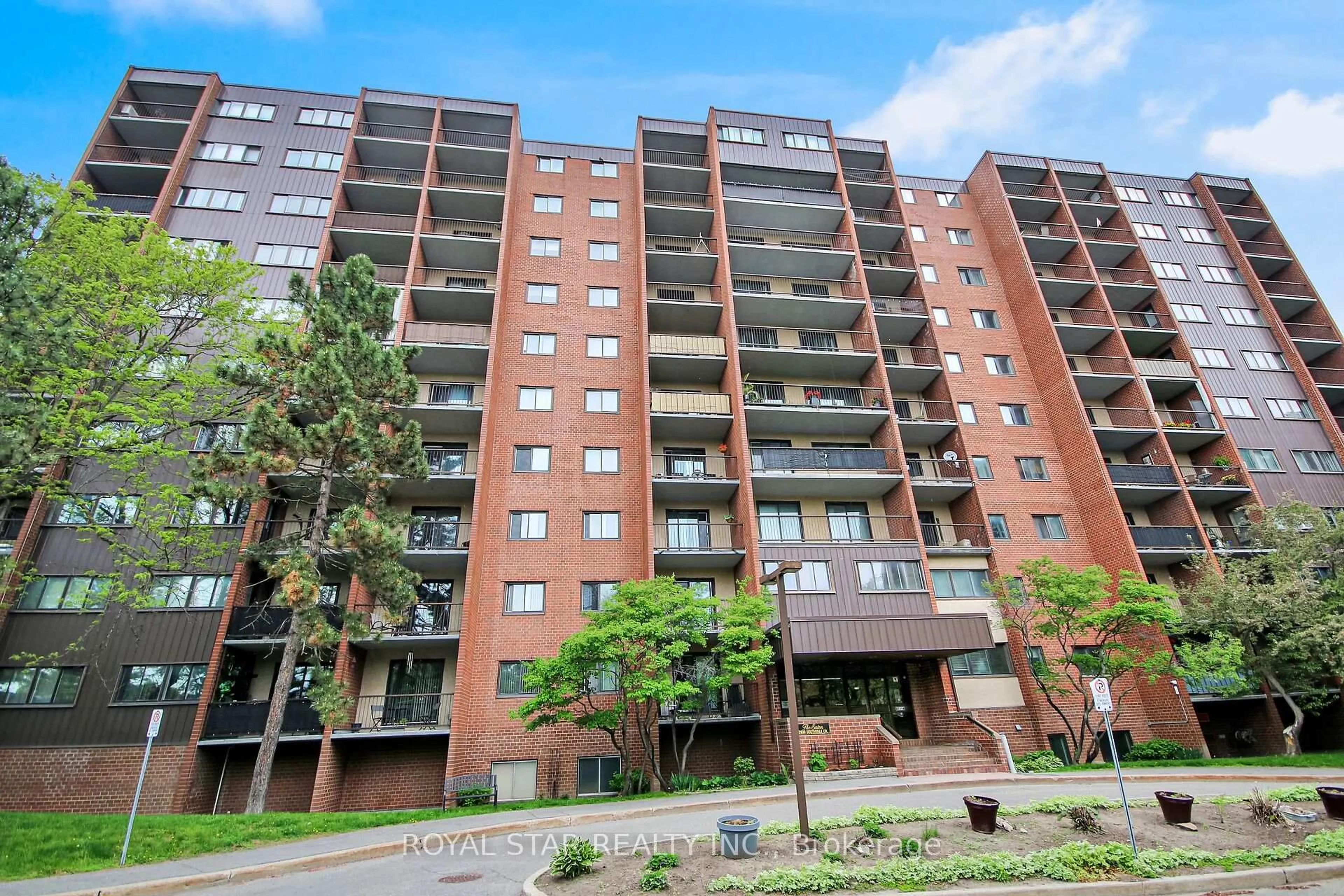 Unknown for 2630 Southvale Cres #207, Ottawa Ontario K1B 4S8