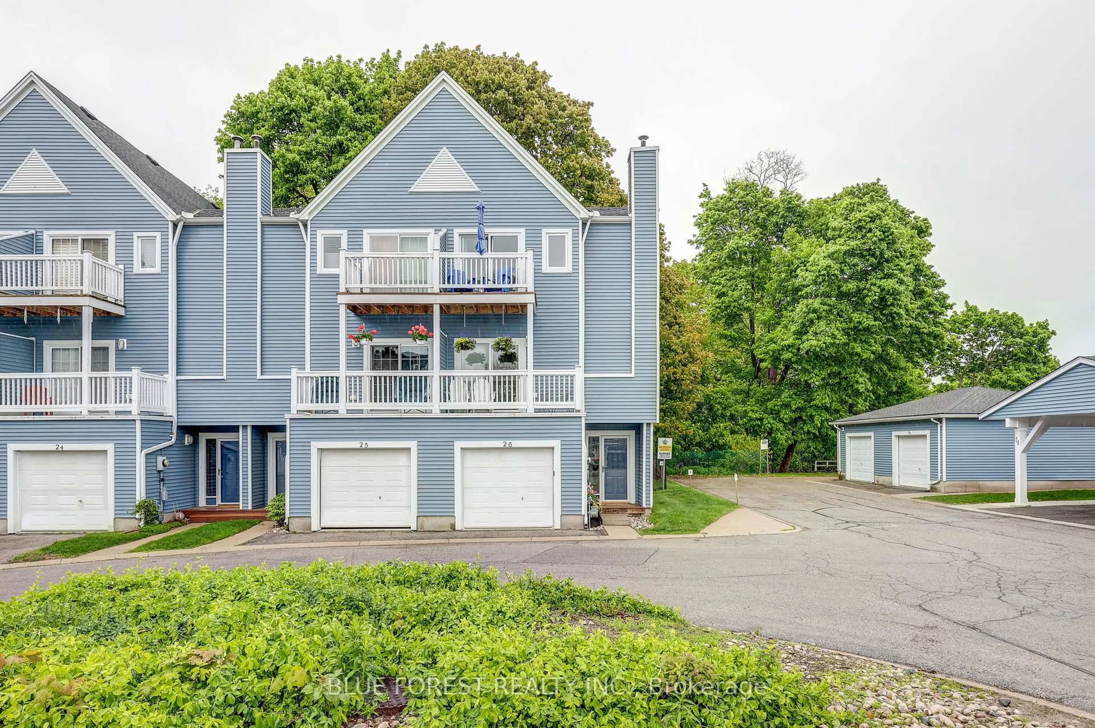 A pic from outside/outdoor area/front of a property/back of a property/a pic from drone, water/lake/river/ocean view for 374 Front St #26, Central Elgin Ontario N5L 1E9