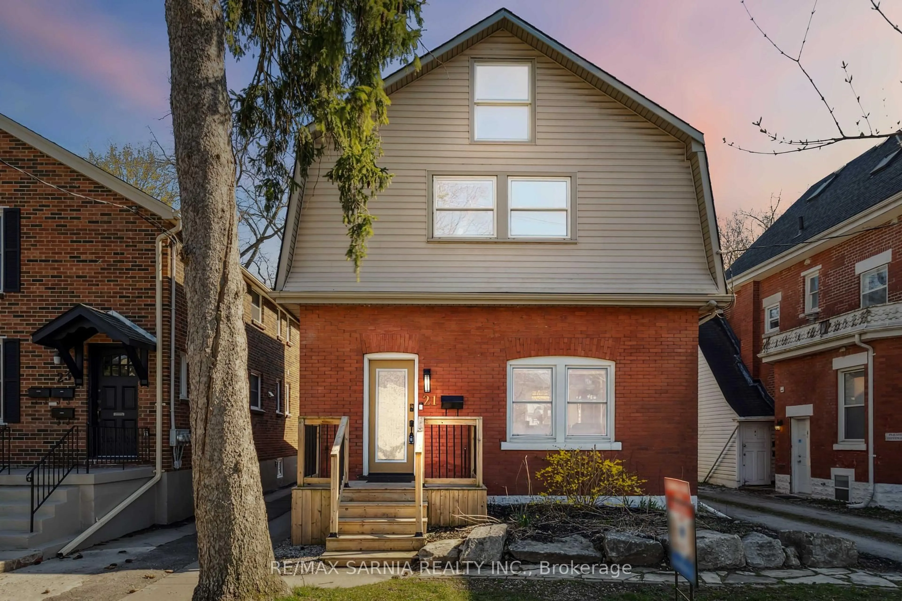 Home with brick exterior material, street for 21 Victor St, London South Ontario N6C 1B8
