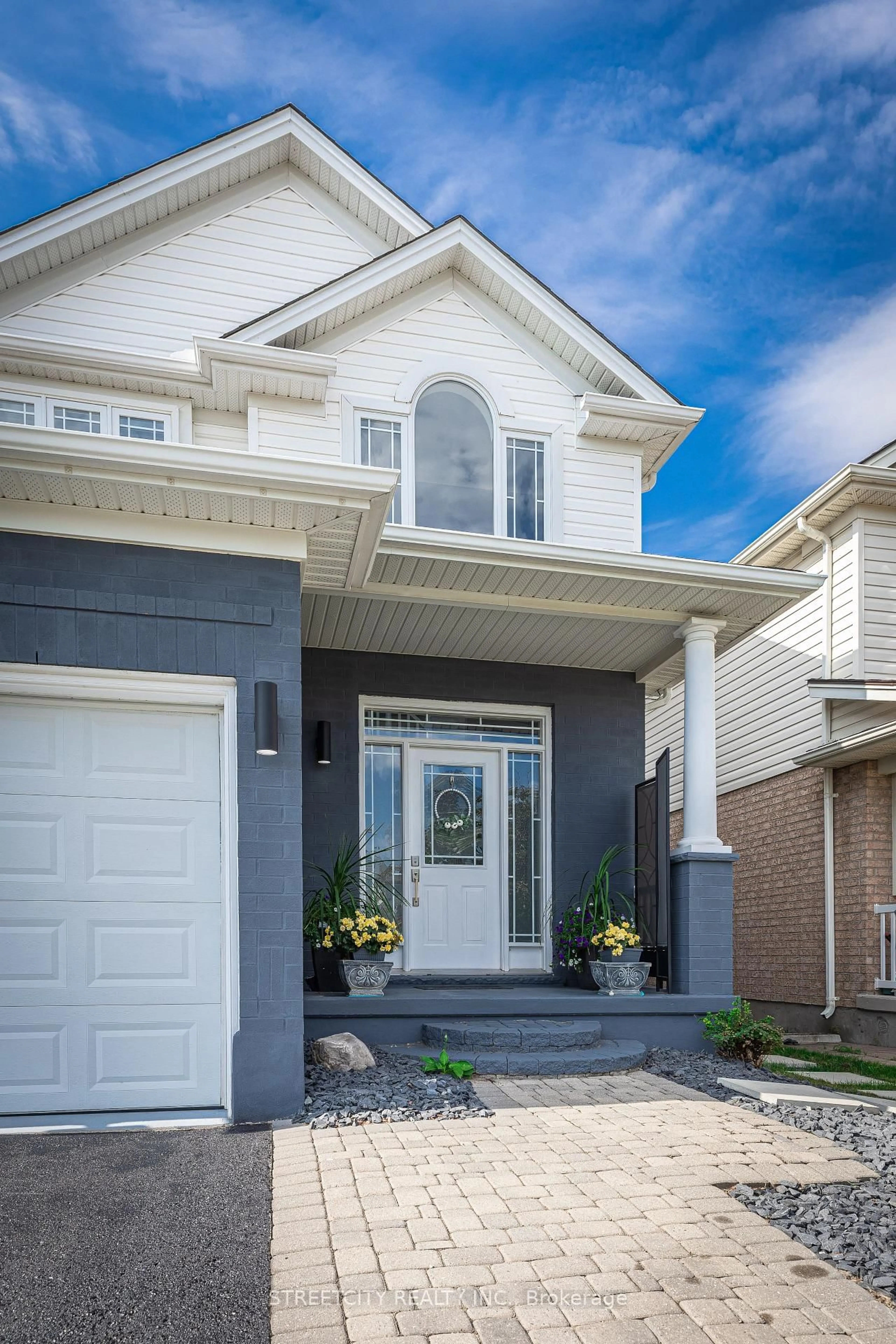 Home with vinyl exterior material, street for 1841 Rollingacres Dr, London North Ontario N5X 4K4