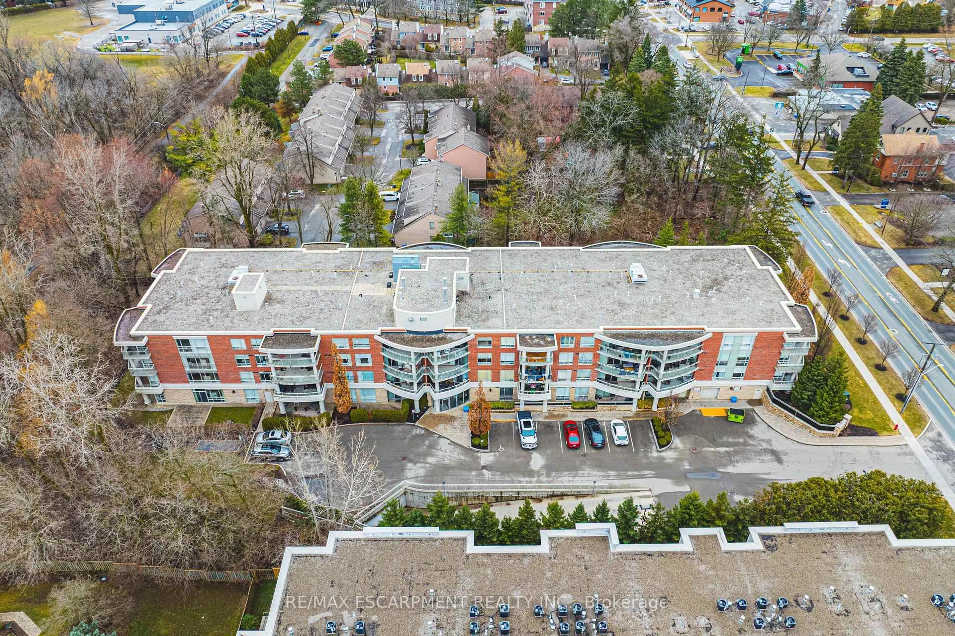 A pic from outside/outdoor area/front of a property/back of a property/a pic from drone, city buildings view from balcony for 125 Wilson St #107, Hamilton Ontario L9G 0B3