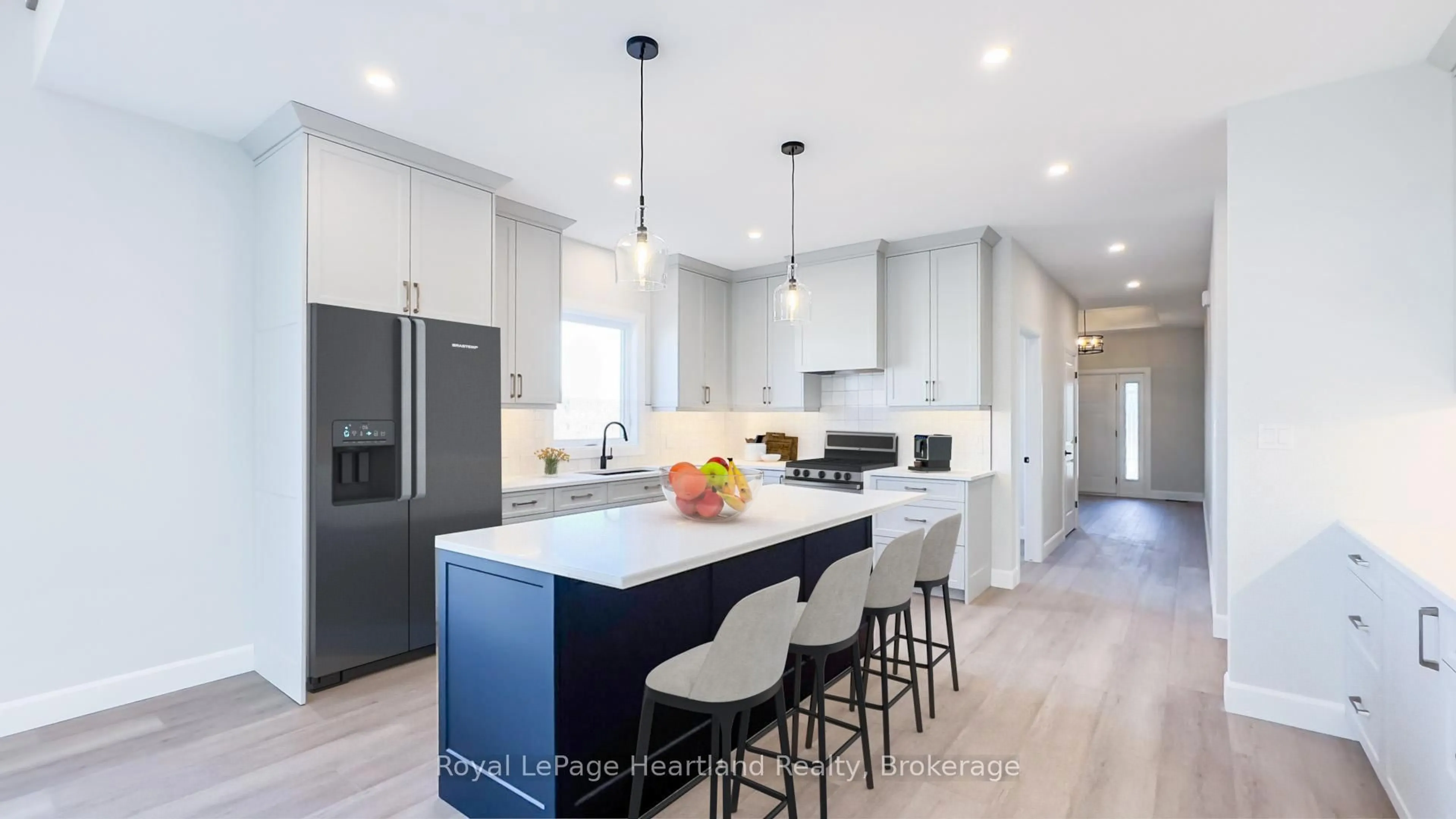 Contemporary kitchen, unknown for 441 COAST Dr, Goderich Ontario N7A 0C3
