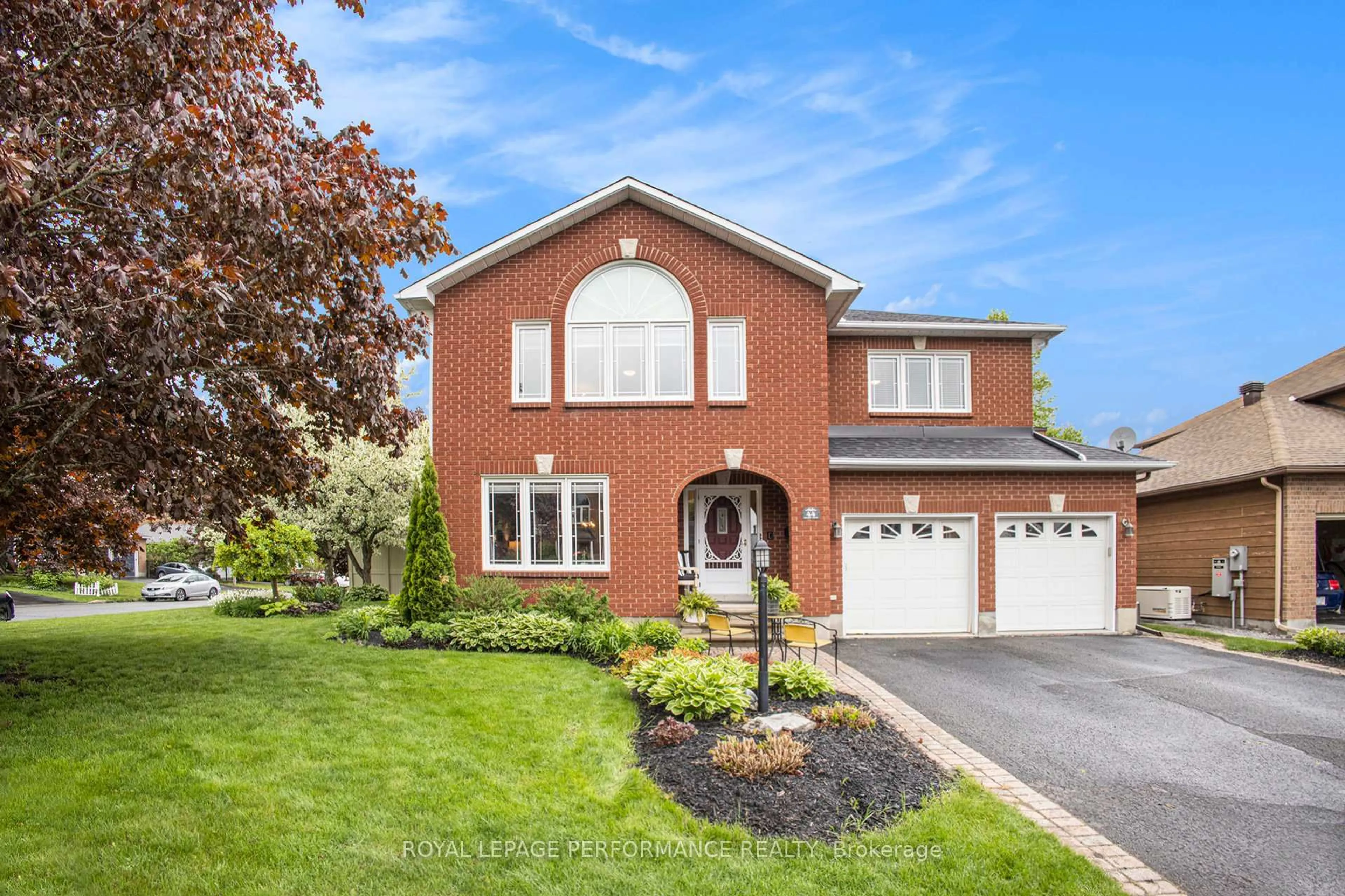 Home with brick exterior material, street for 44 Cherry Dr, Stittsville Ontario K2S 1J4