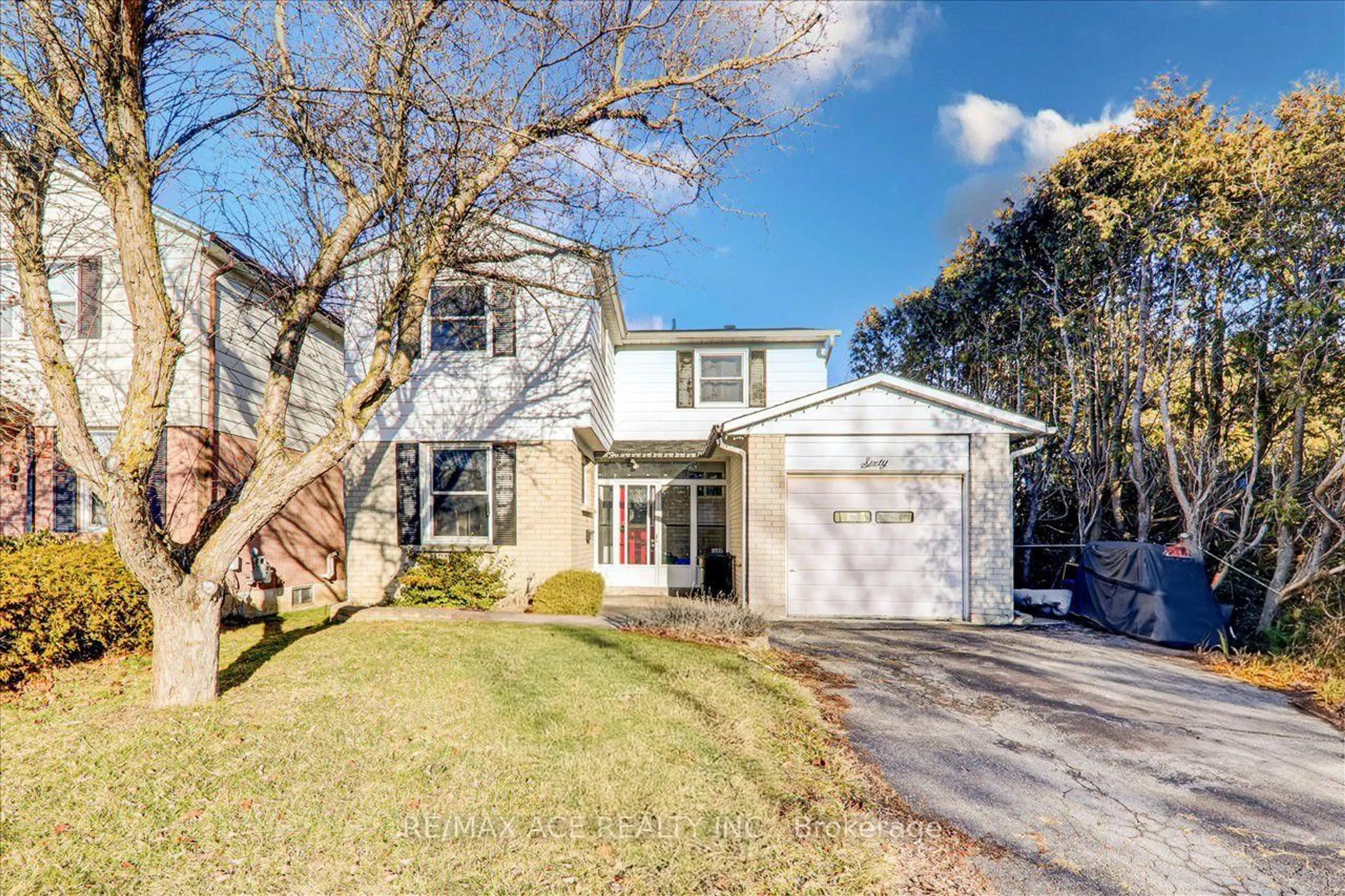 Unknown for 60 Pochon Ave, Port Hope Ontario L1A 2X9