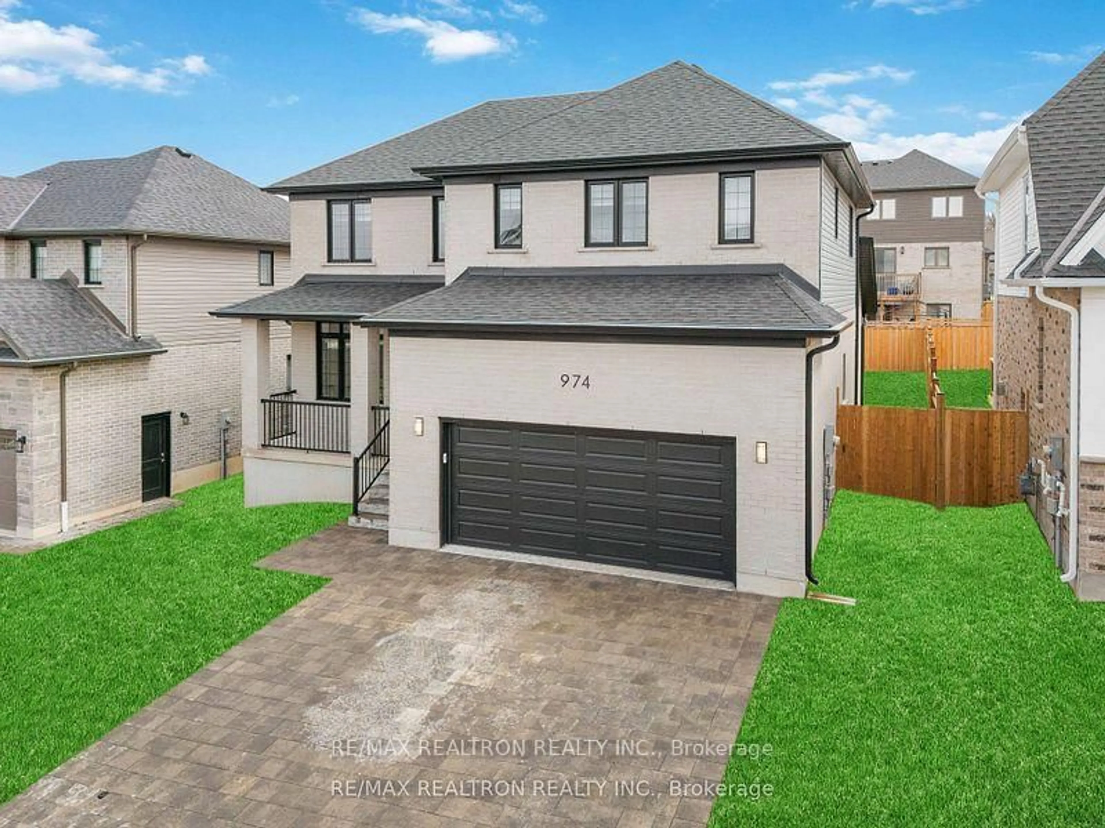 A pic from outside/outdoor area/front of a property/back of a property/a pic from drone, street for 974 Riverbend Rd, London South Ontario N6K 0J3
