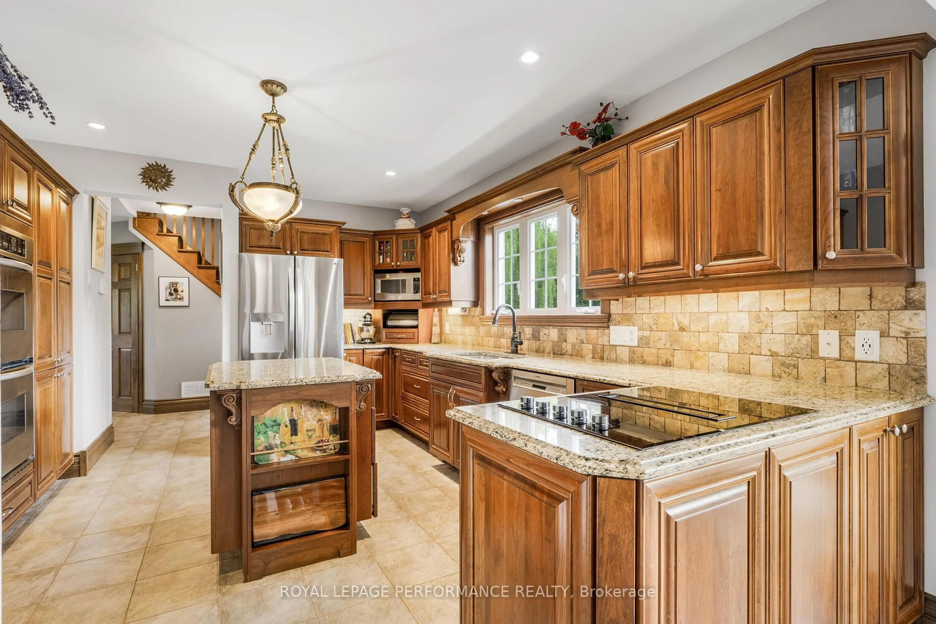 Open concept kitchen, ceramic/tile floor for 39 Bonin St, Champlain Ontario K0B 1K0