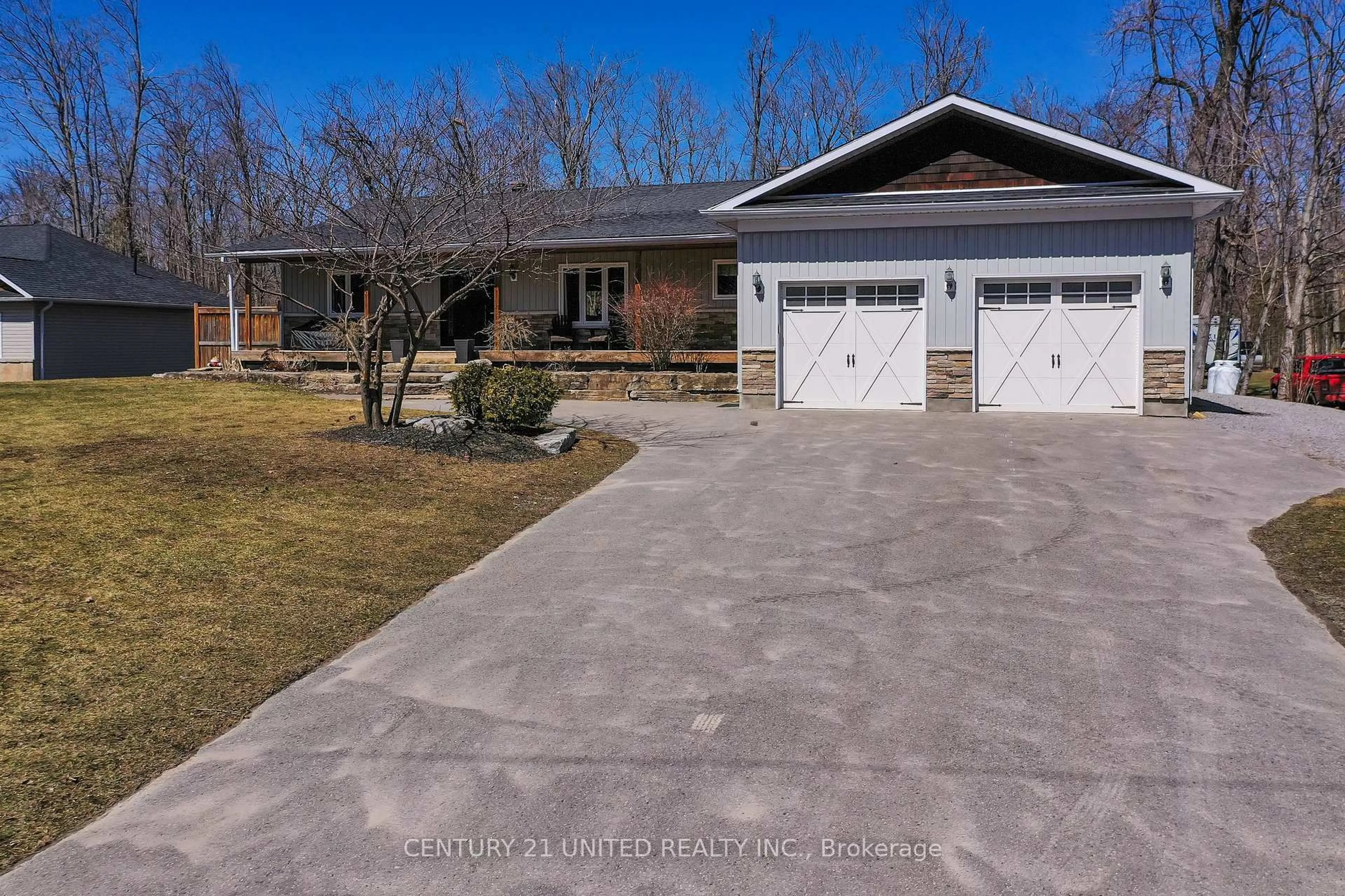 A pic from outside/outdoor area/front of a property/back of a property/a pic from drone, street for 58 Sumcot Dr, Trent Lakes Ontario K0L 1R0