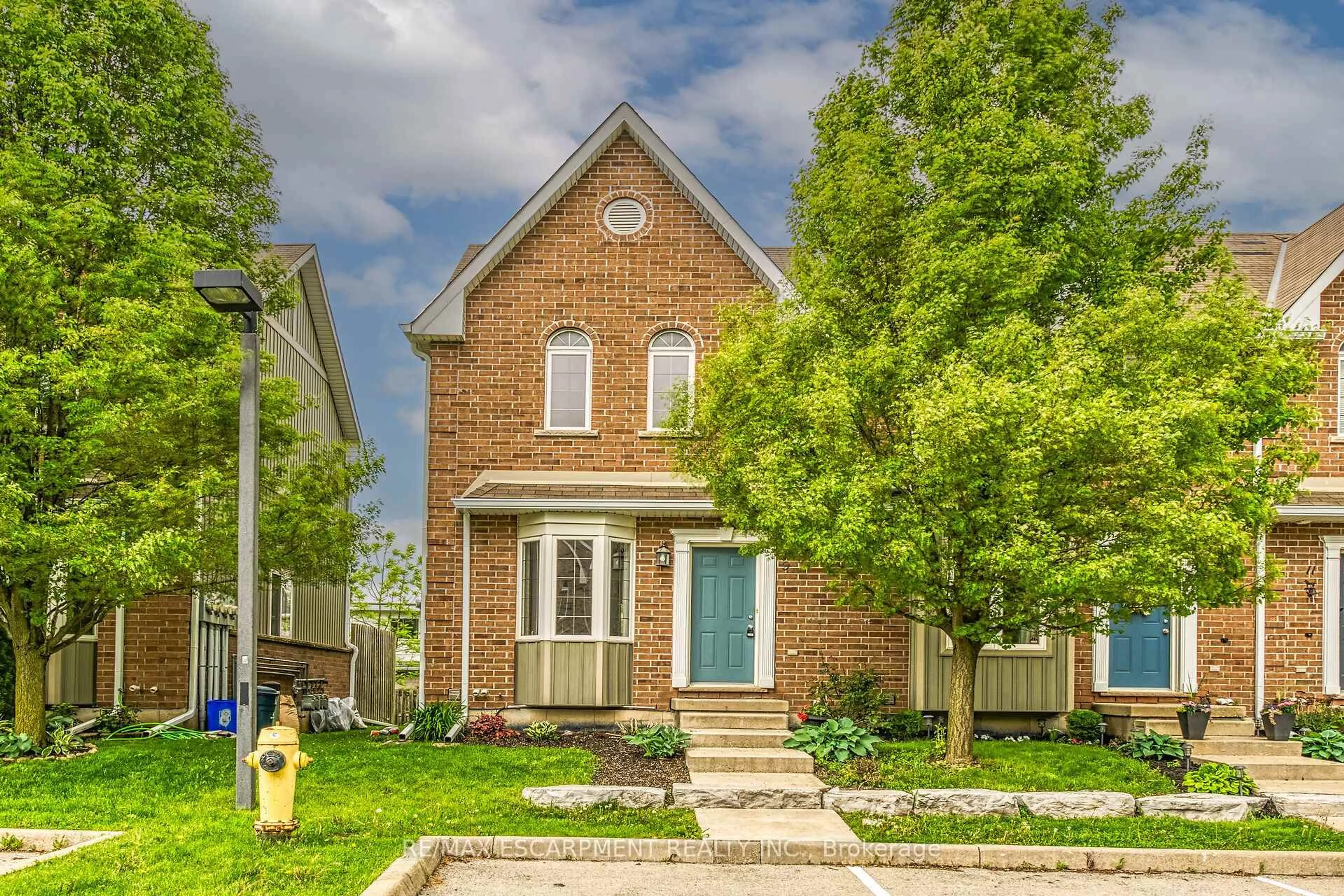 Home with brick exterior material, street for 68A MAIN St #9, Haldimand Ontario N0A 1H0
