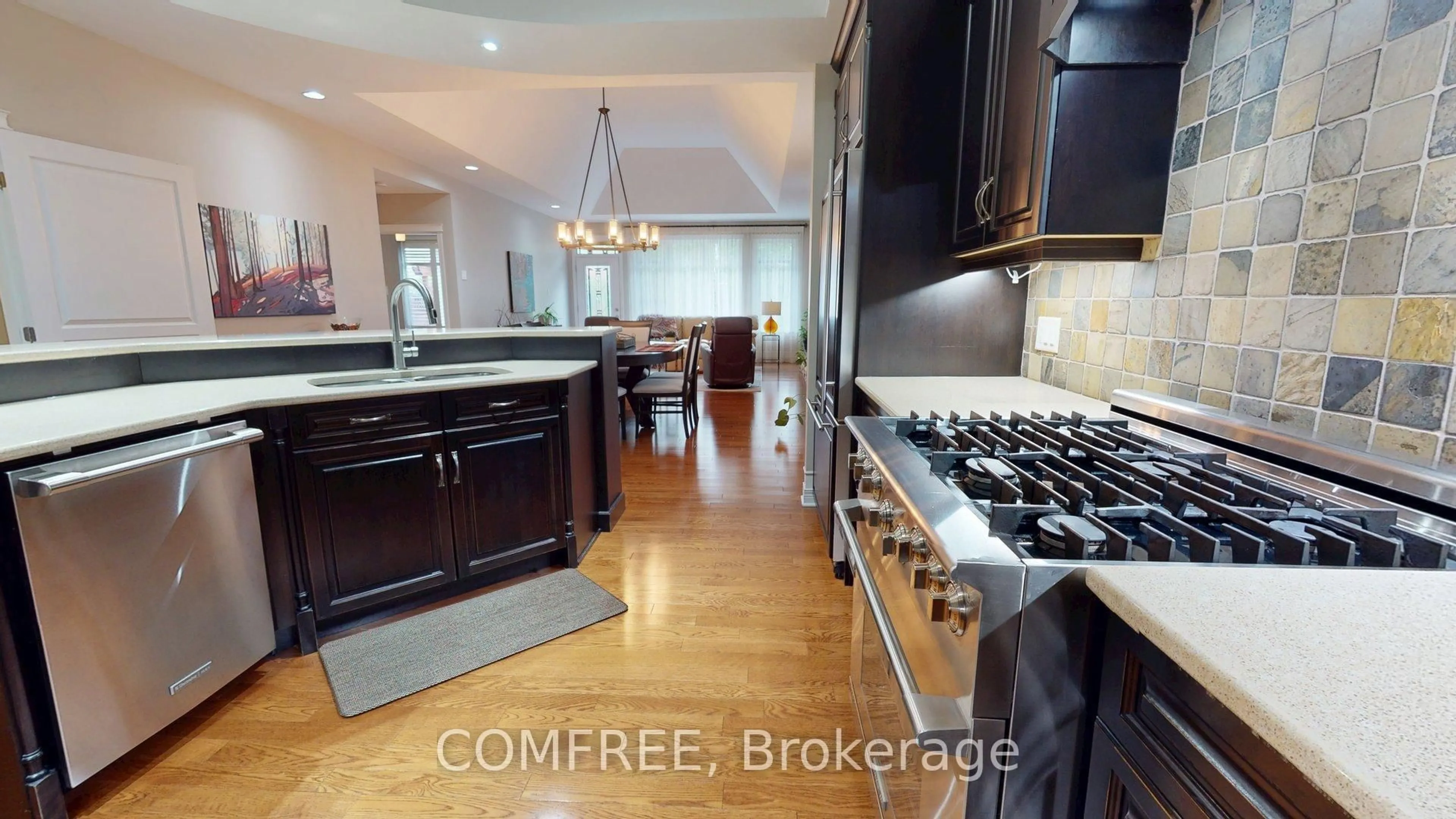 Open concept kitchen, unknown for 176 Solera Circ, Ottawa Ontario K1T 0C8