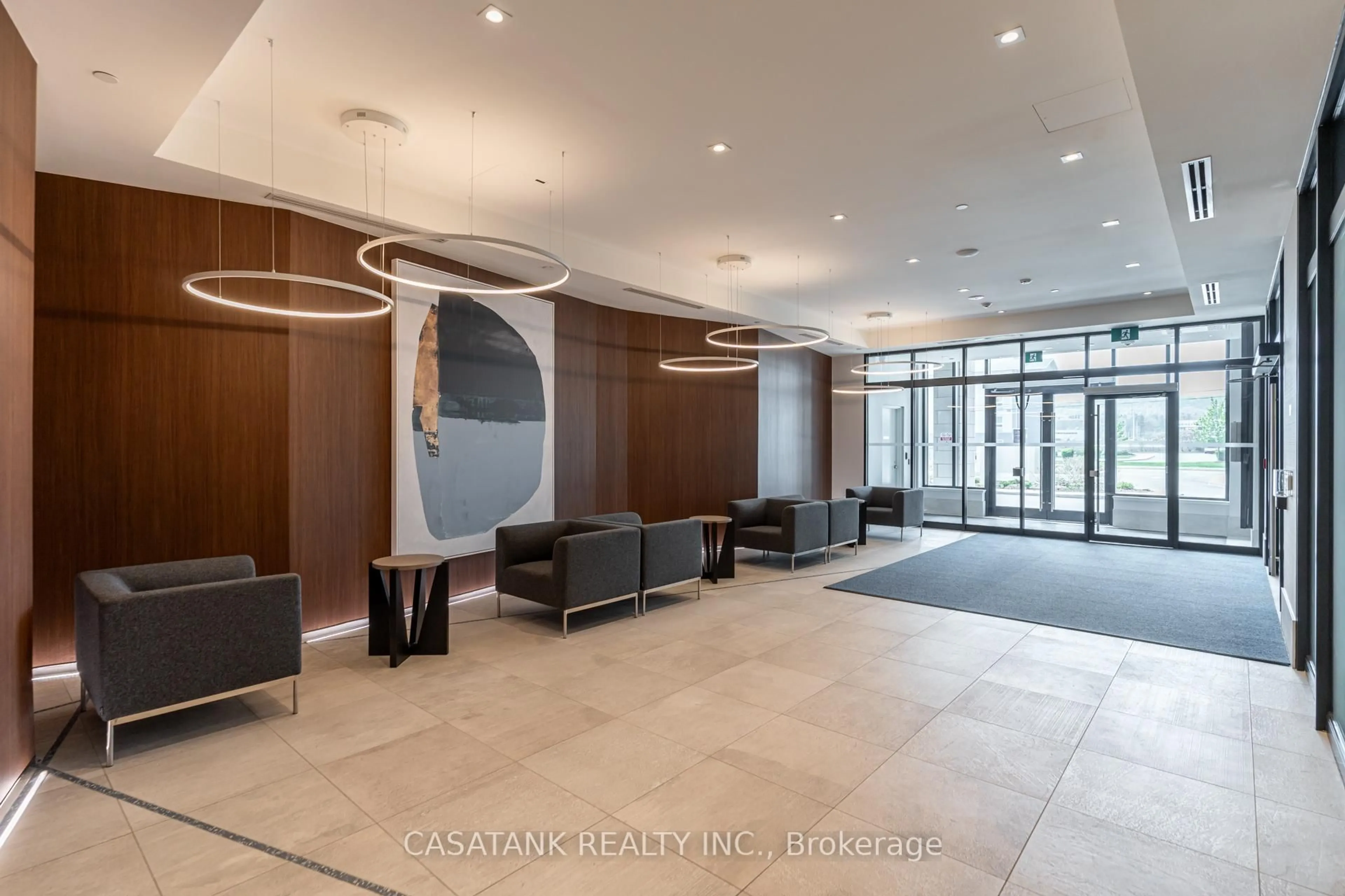 Lobby for 385 Winston Rd #1411, Grimsby Ontario L3M 4E8