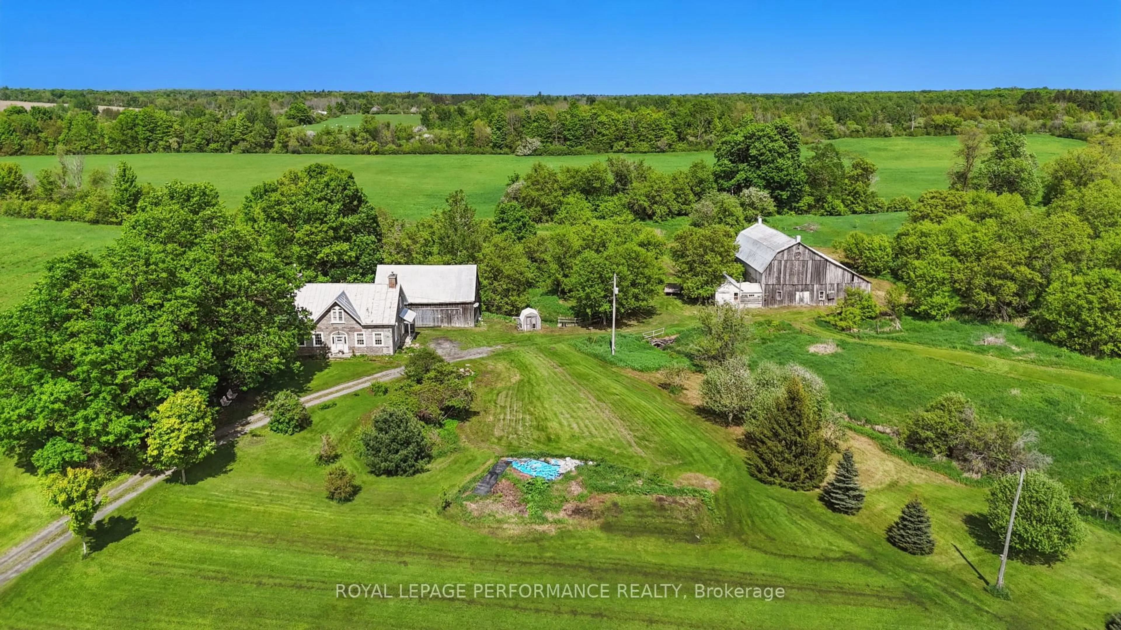 A pic from outside/outdoor area/front of a property/back of a property/a pic from drone, water/lake/river/ocean view for 1225 Aberdeen Rd, North Glengarry Ontario K0B 1R0