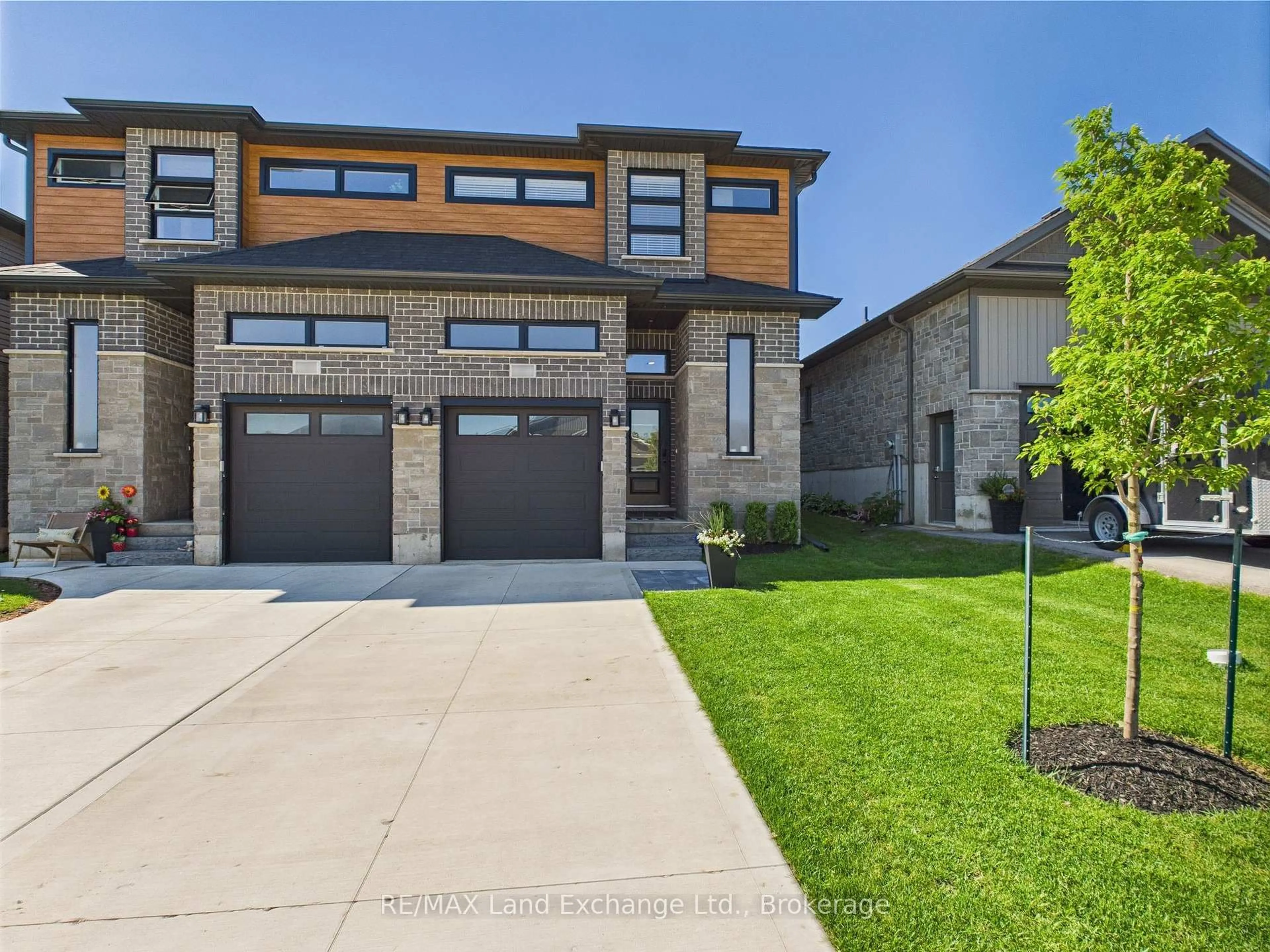 Home with brick exterior material, street for 107 Third St, Brockton Ontario N0G 2V0