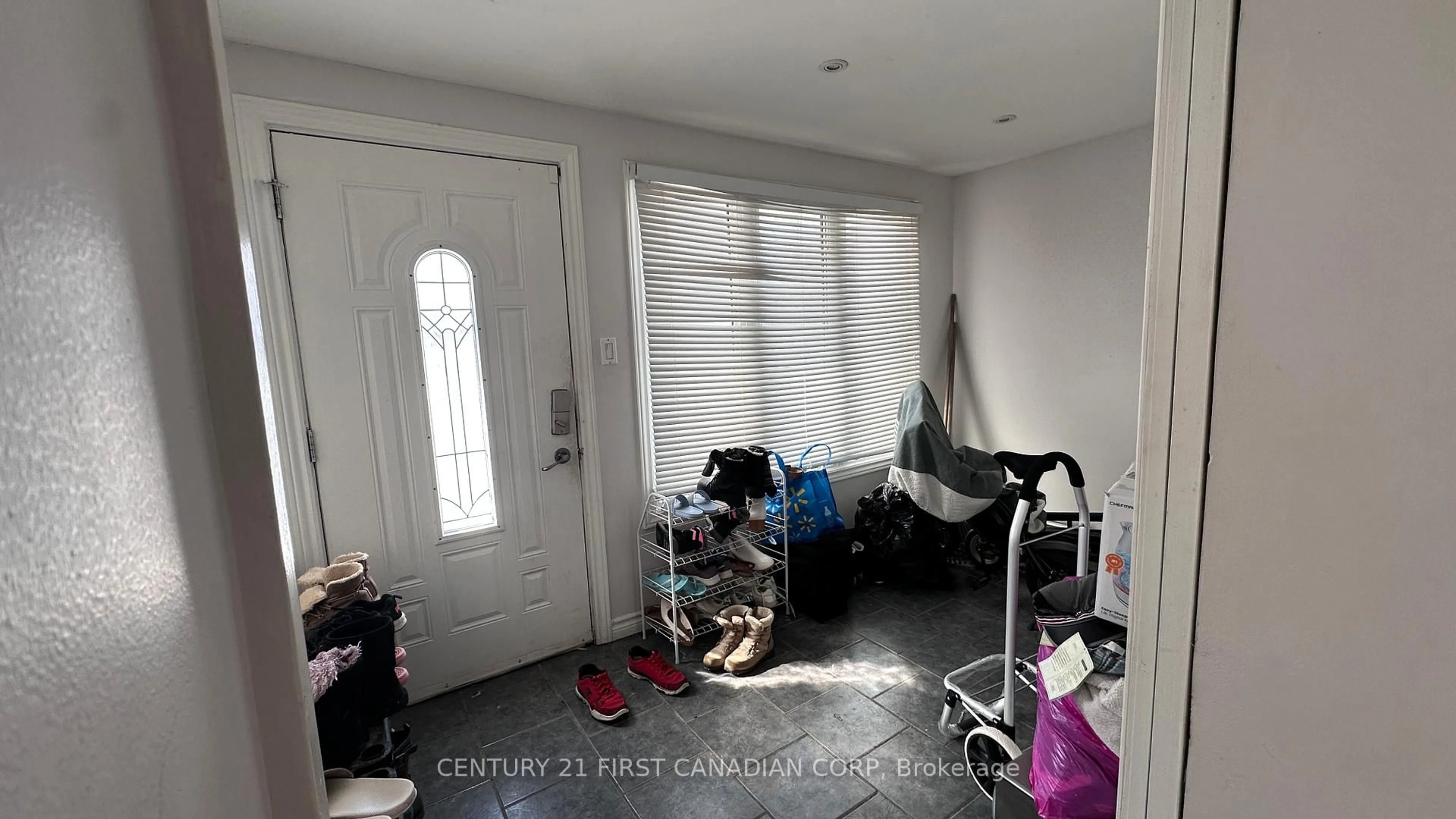 A pic of a room for 258 Wellington Rd, London South Ontario N6C 4N5