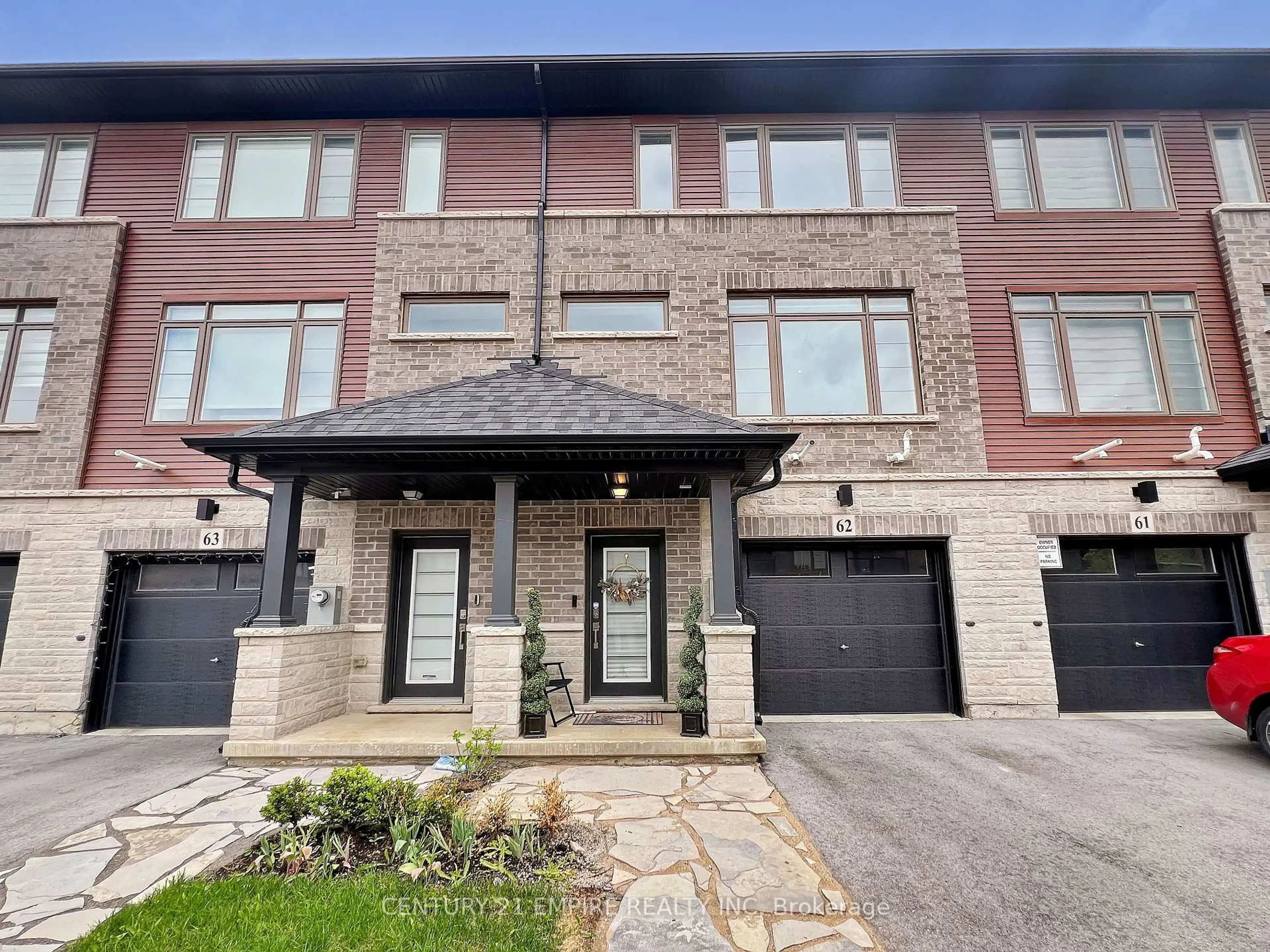 Home with brick exterior material, street for 61 Soho St #62, Hamilton Ontario L8J 0M6