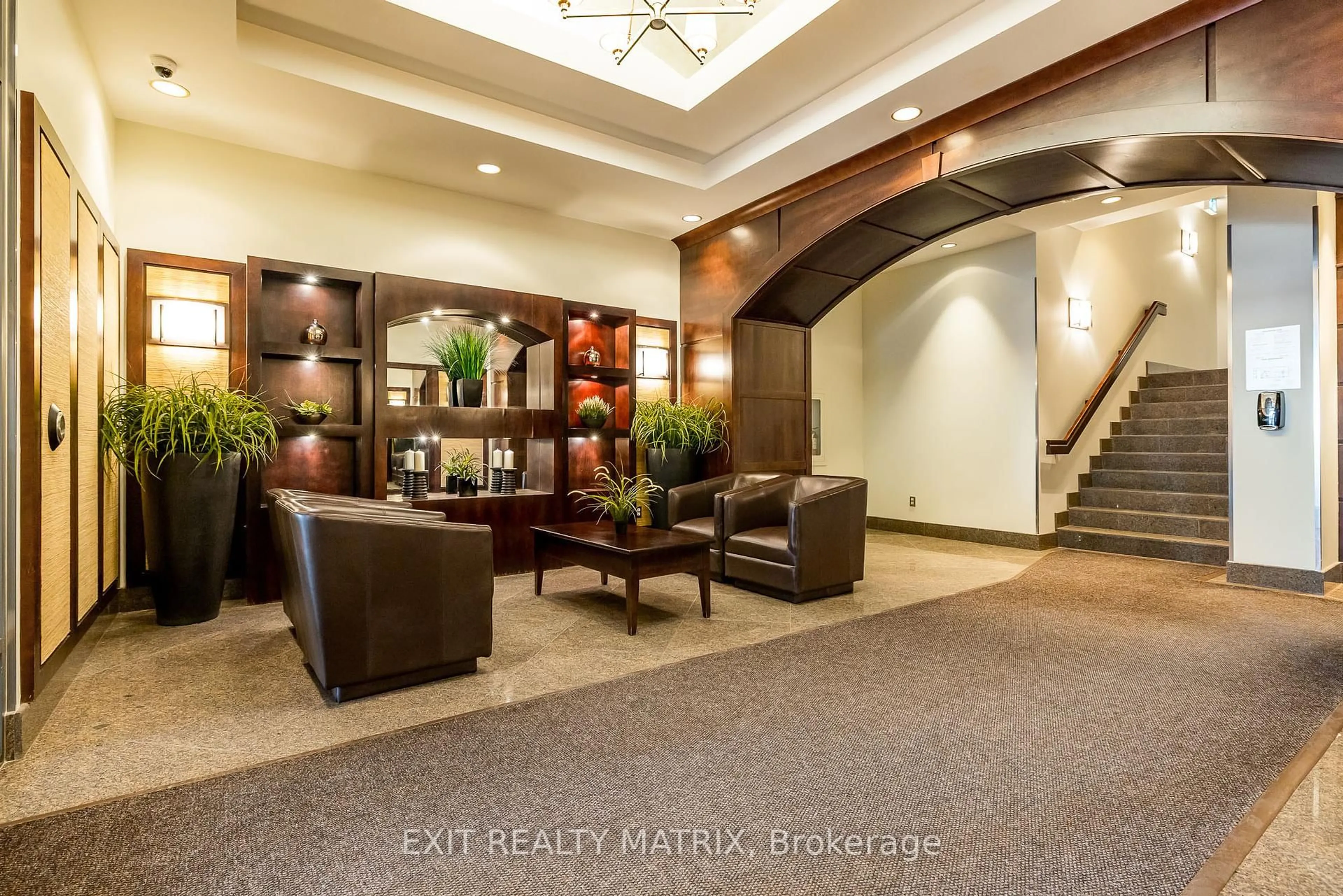 Lobby for 200 Besserer St #1111, Ottawa Ontario K1N 0A7