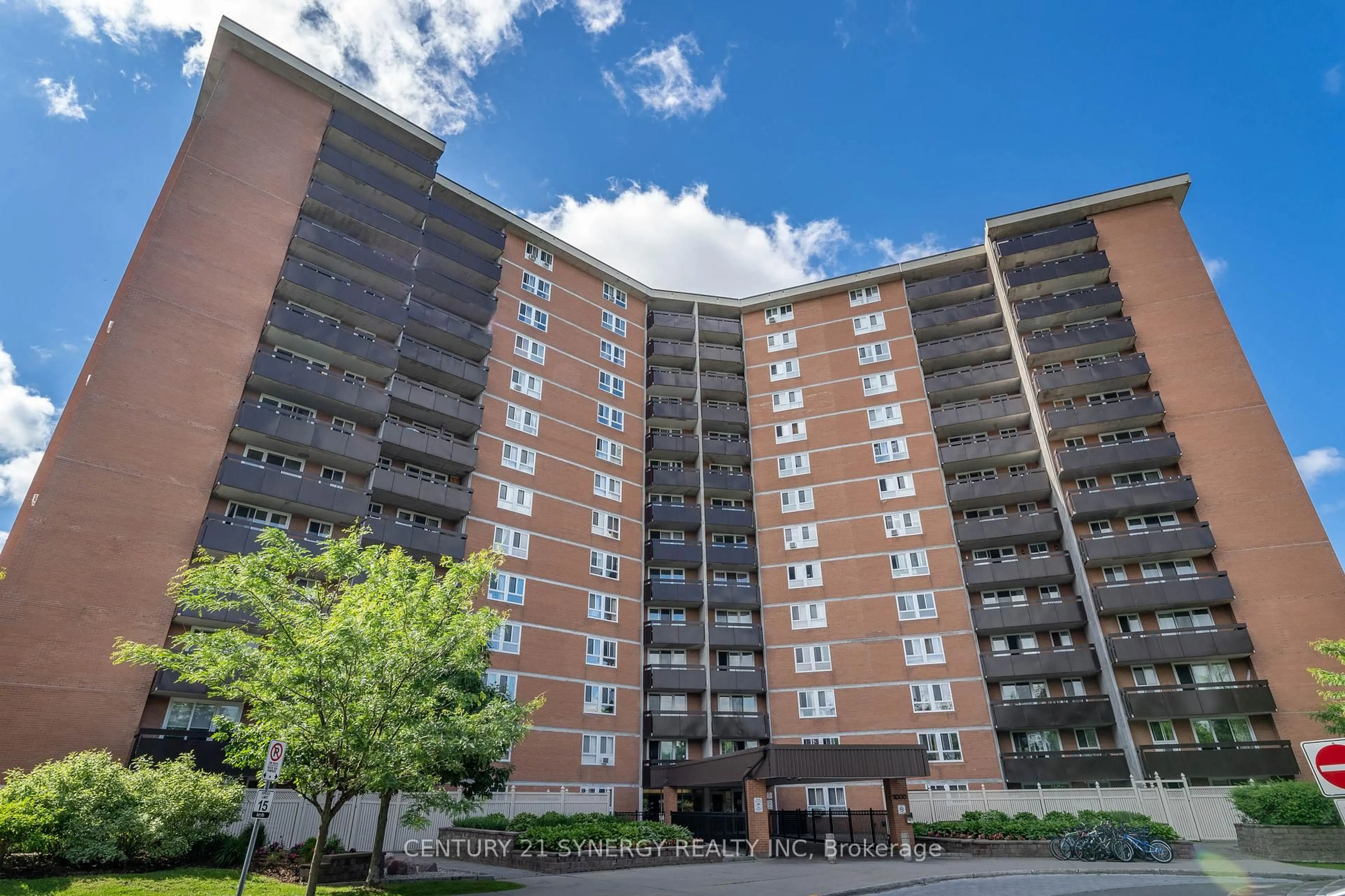Unknown for 2000 JASMINE Cres #718, Ottawa Ontario K1J 8K4