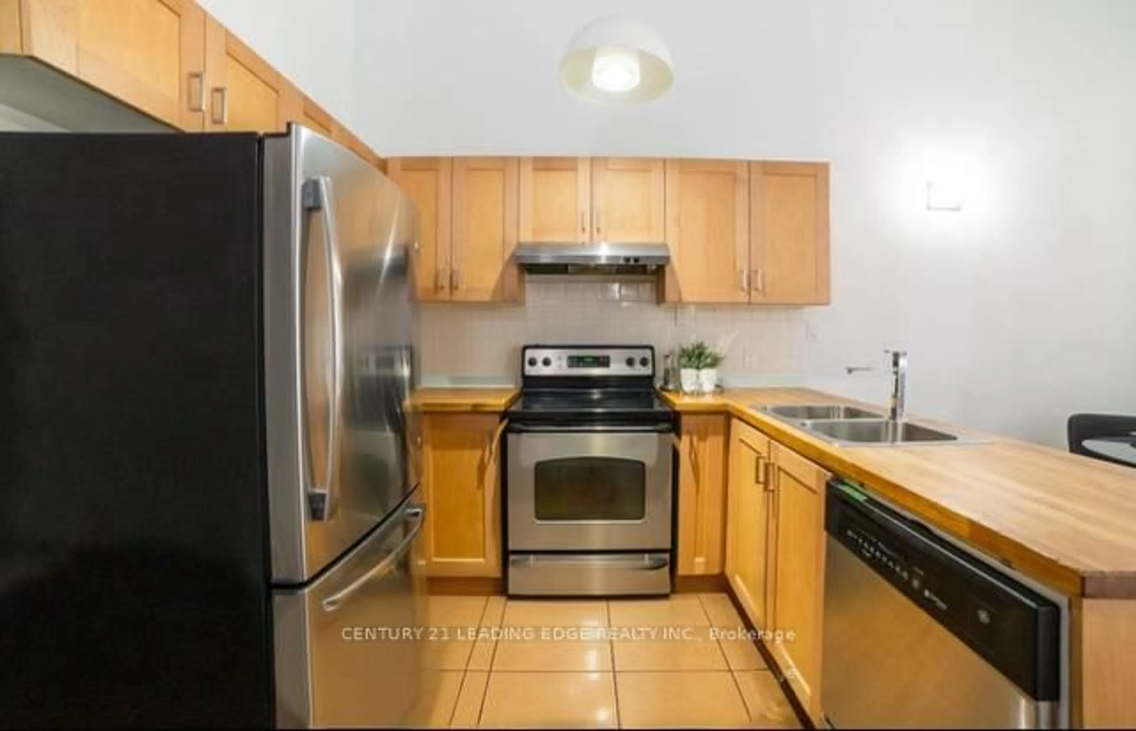 Standard kitchen, unknown for 11 Rebecca St #207, Hamilton Ontario L8R 3H7