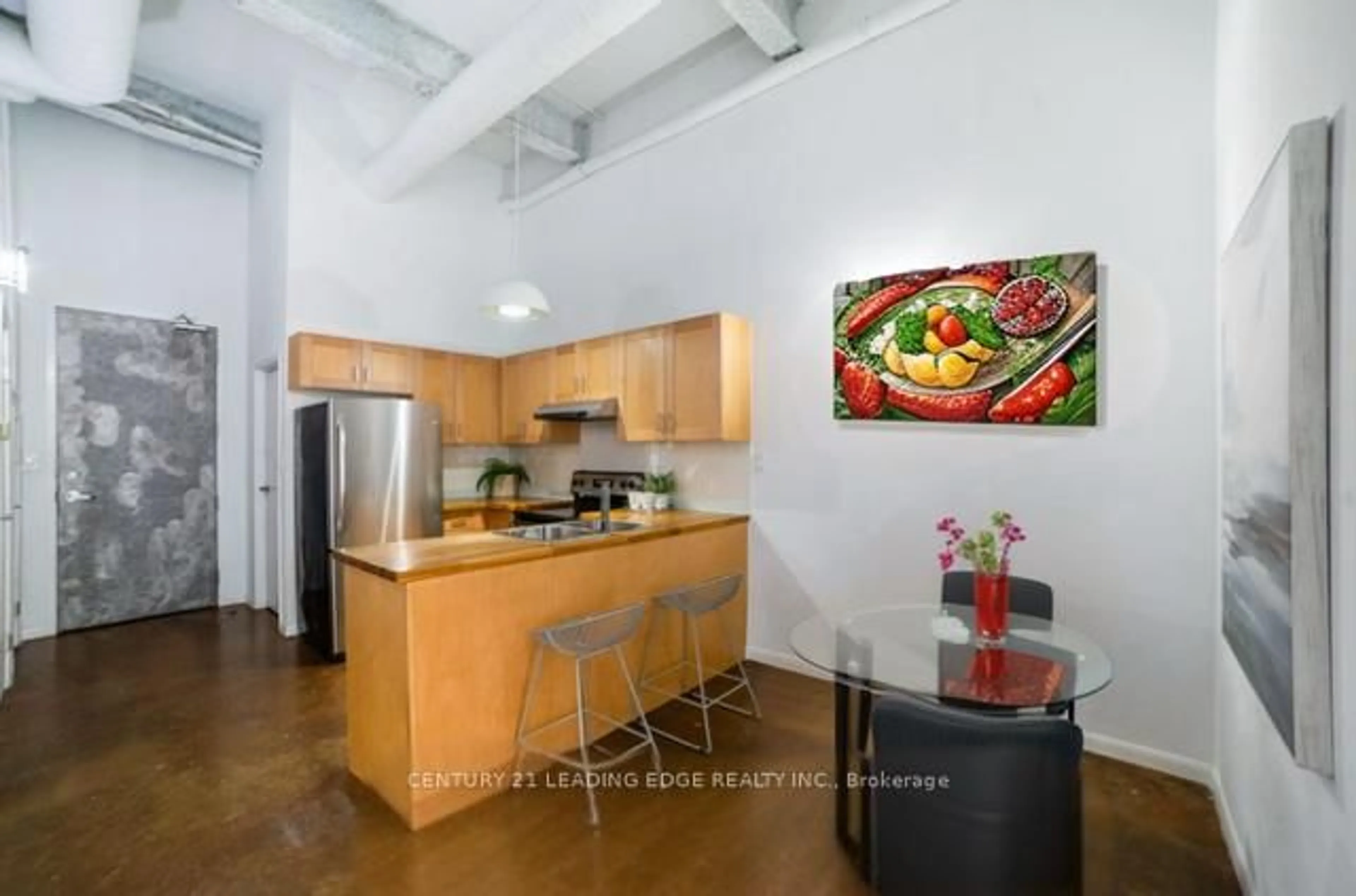 Standard kitchen, unknown for 11 Rebecca St #207, Hamilton Ontario L8R 3H7