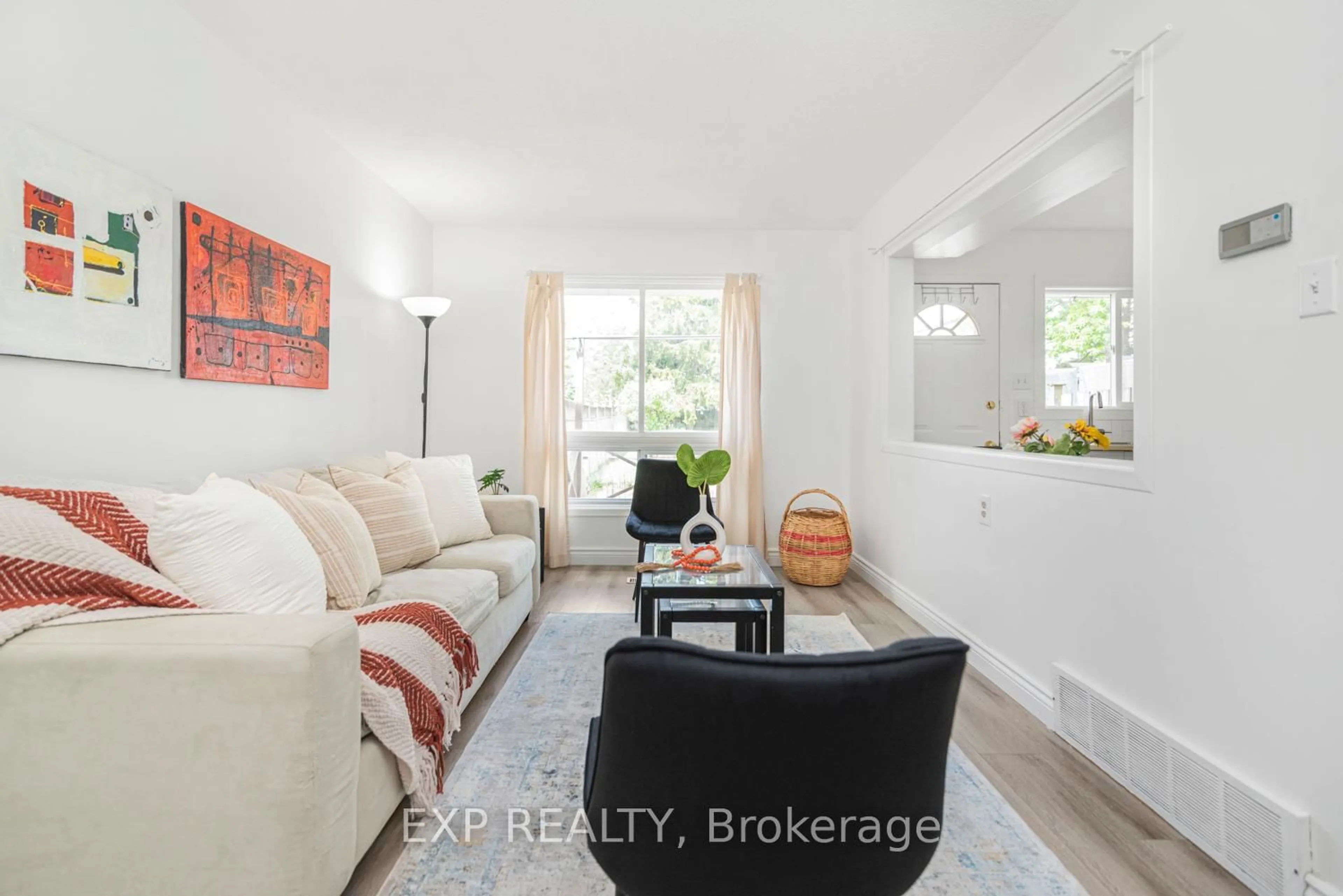 Living room with furniture, unknown for 186 Golden Orchard Dr, Hamilton Ontario L9C 6J7