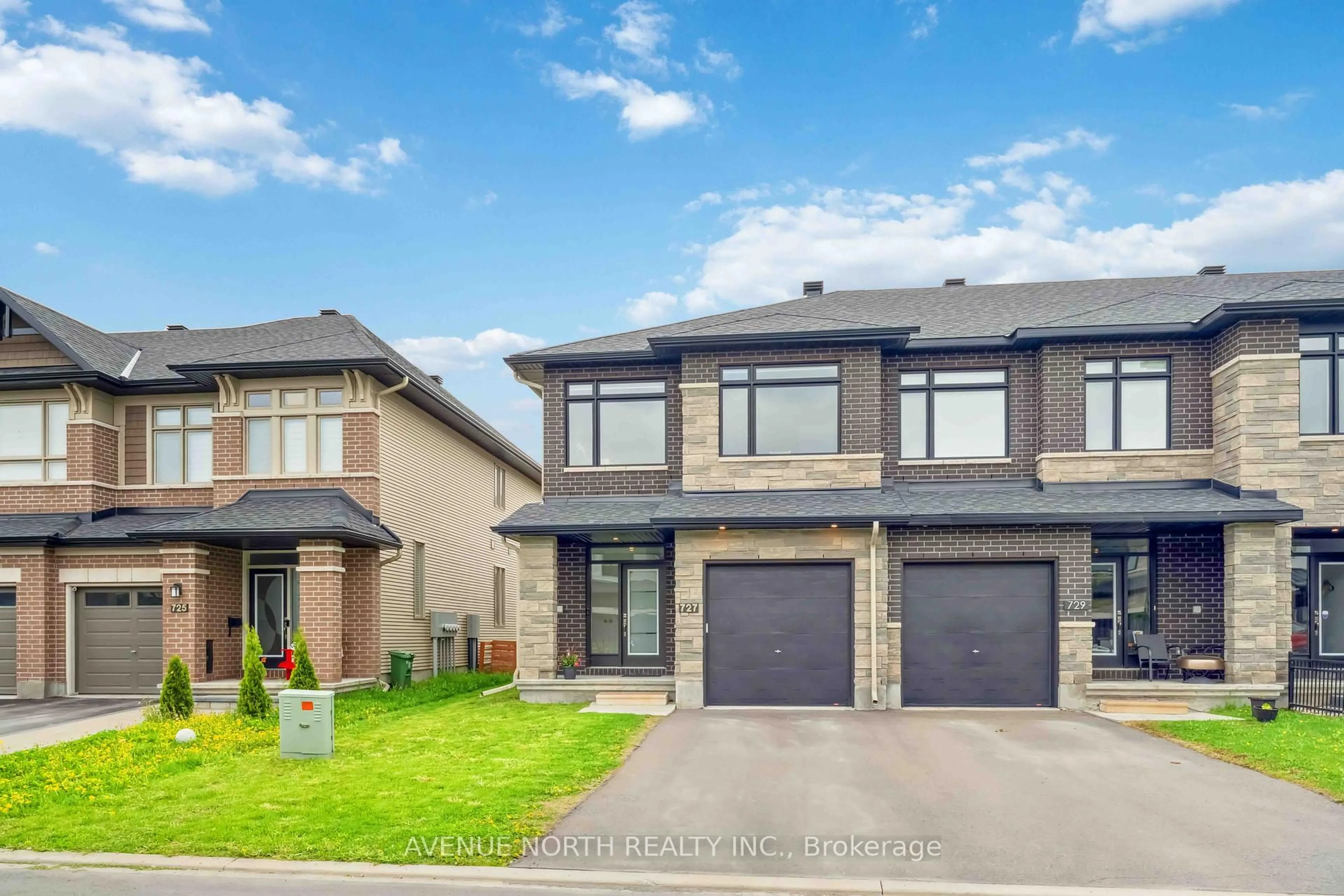 Home with brick exterior material, street for 727 Cairn Cres, Ottawa Ontario K1W 0P4