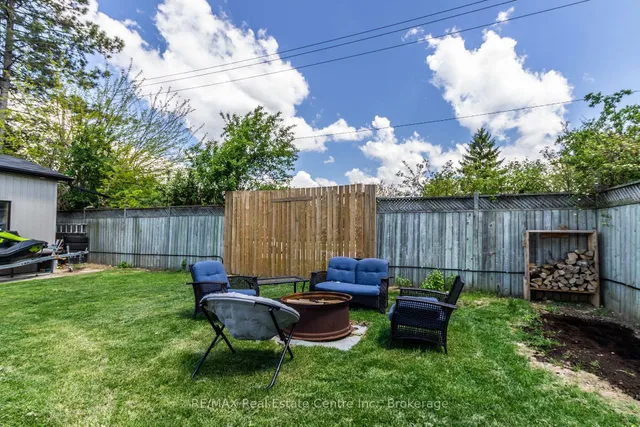 Additional image 10 of 44 Oakhurst Cres