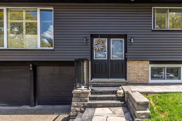 Additional image 38 of 44 Oakhurst Cres