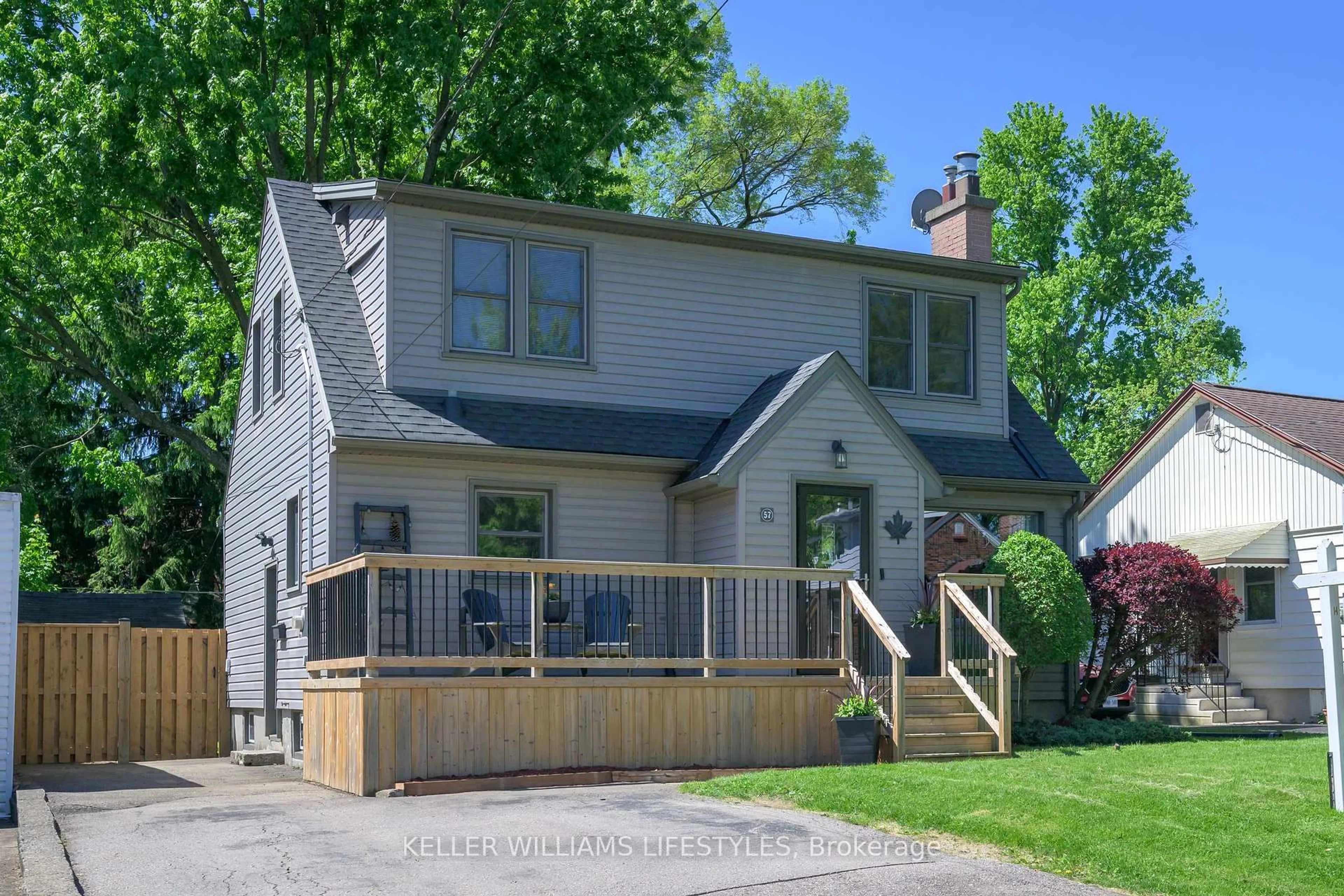 Home with vinyl exterior material, street for 57 Devonshire Ave, London South Ontario N6C 2H5