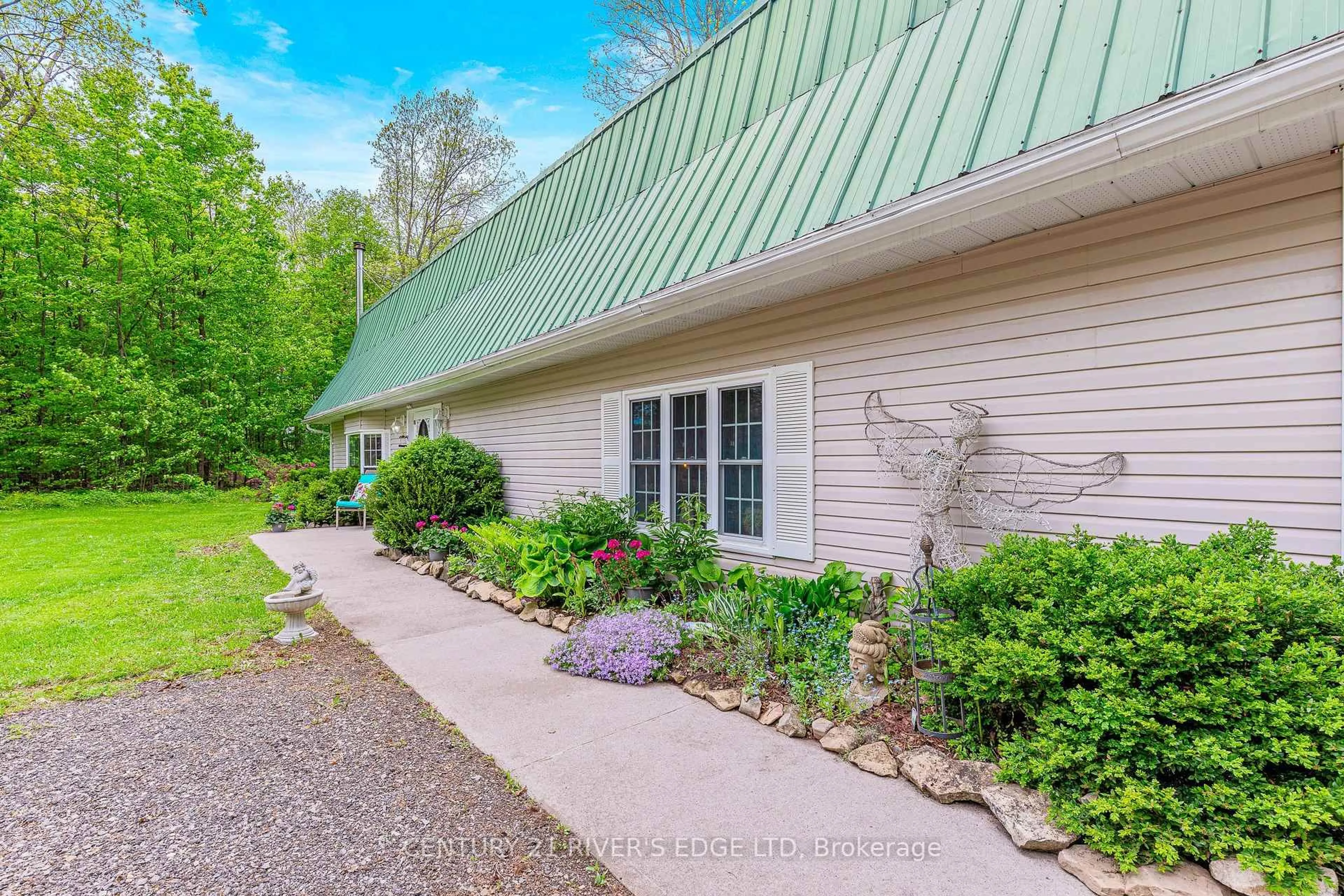 A pic from outside/outdoor area/front of a property/back of a property/a pic from drone, unknown for 362 Kitley Line 9 Rd, Elizabethtown-Kitley Ontario K0E 1H0
