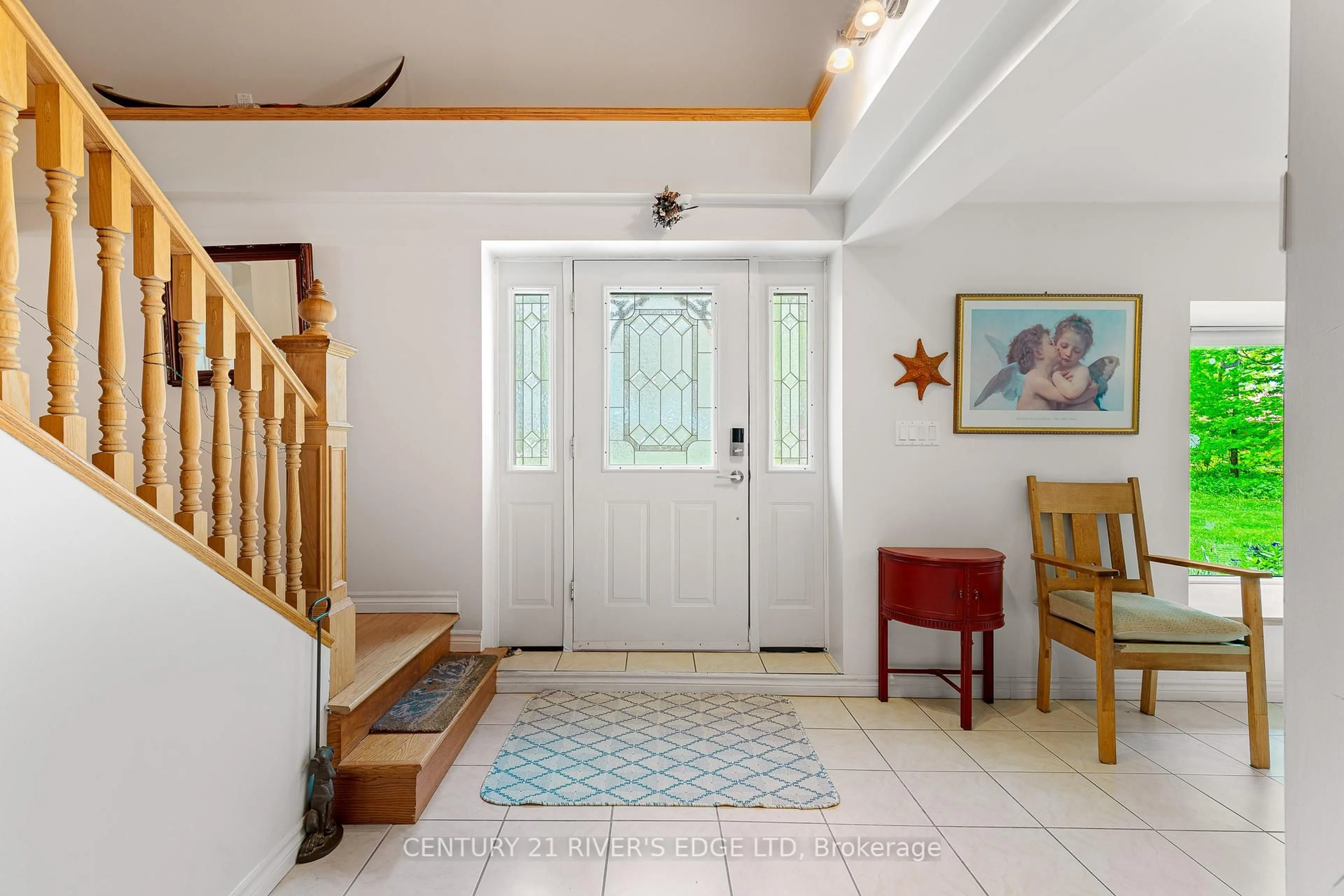 Indoor entryway for 362 Kitley Line 9 Rd, Elizabethtown-Kitley Ontario K0E 1H0