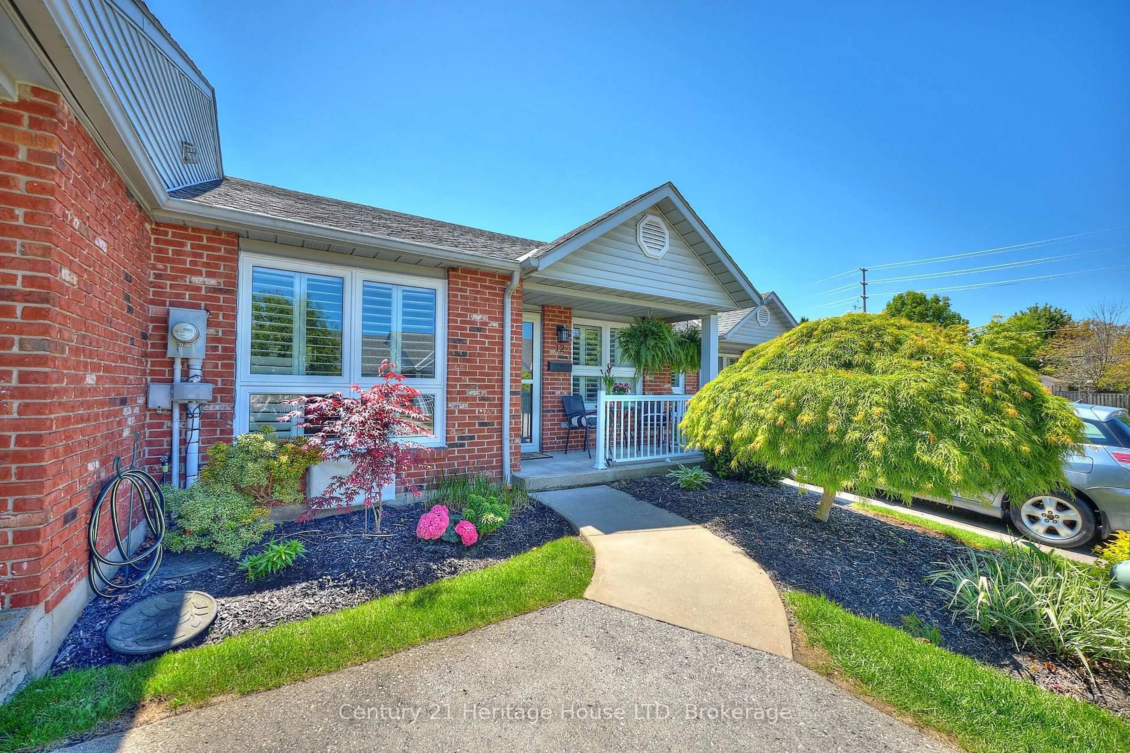 Unknown for 226 Vansickle Rd #12, St. Catharines Ontario L2S 2S7